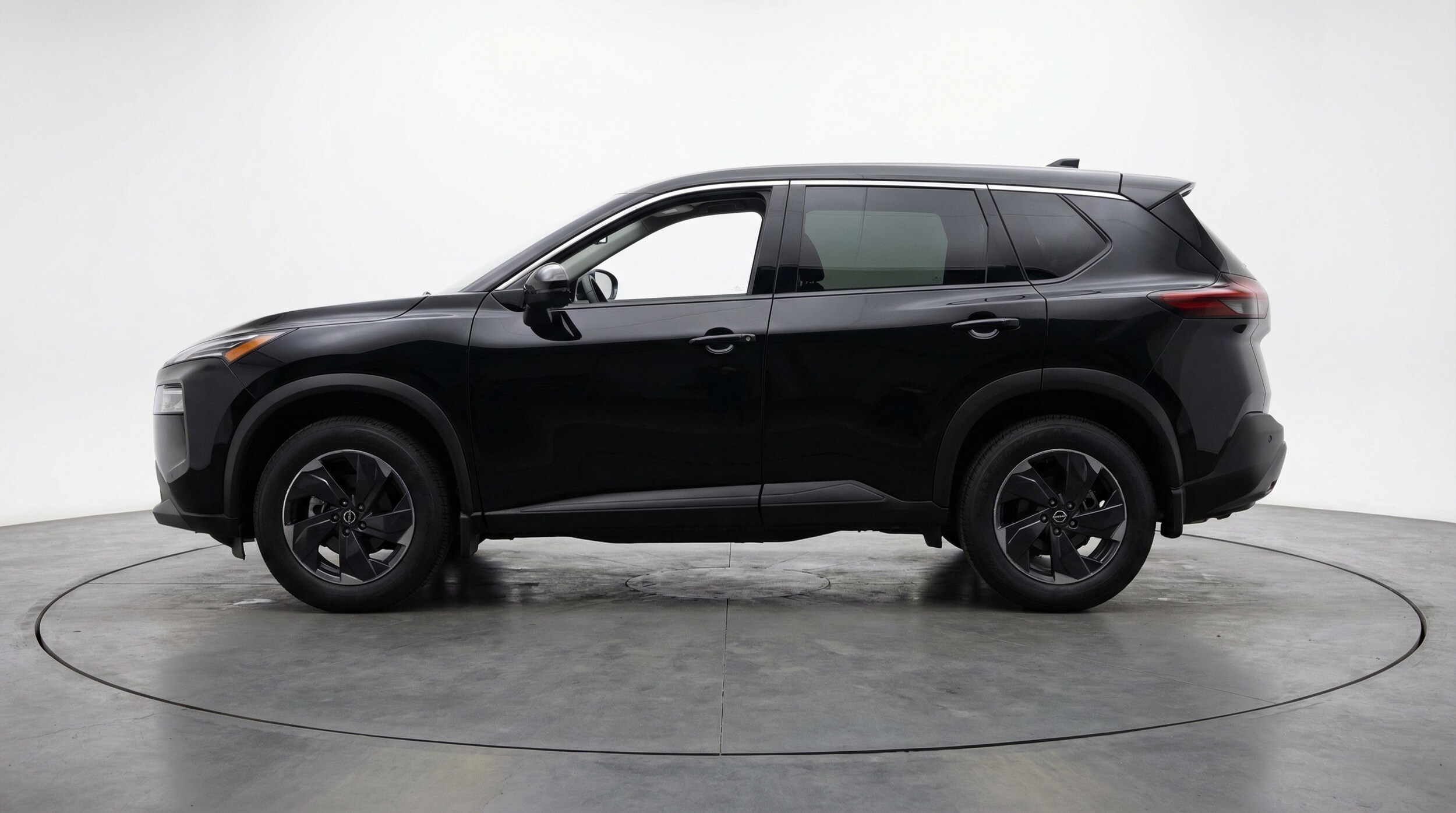Thumbnail: 2025 Nissan Rogue - 4