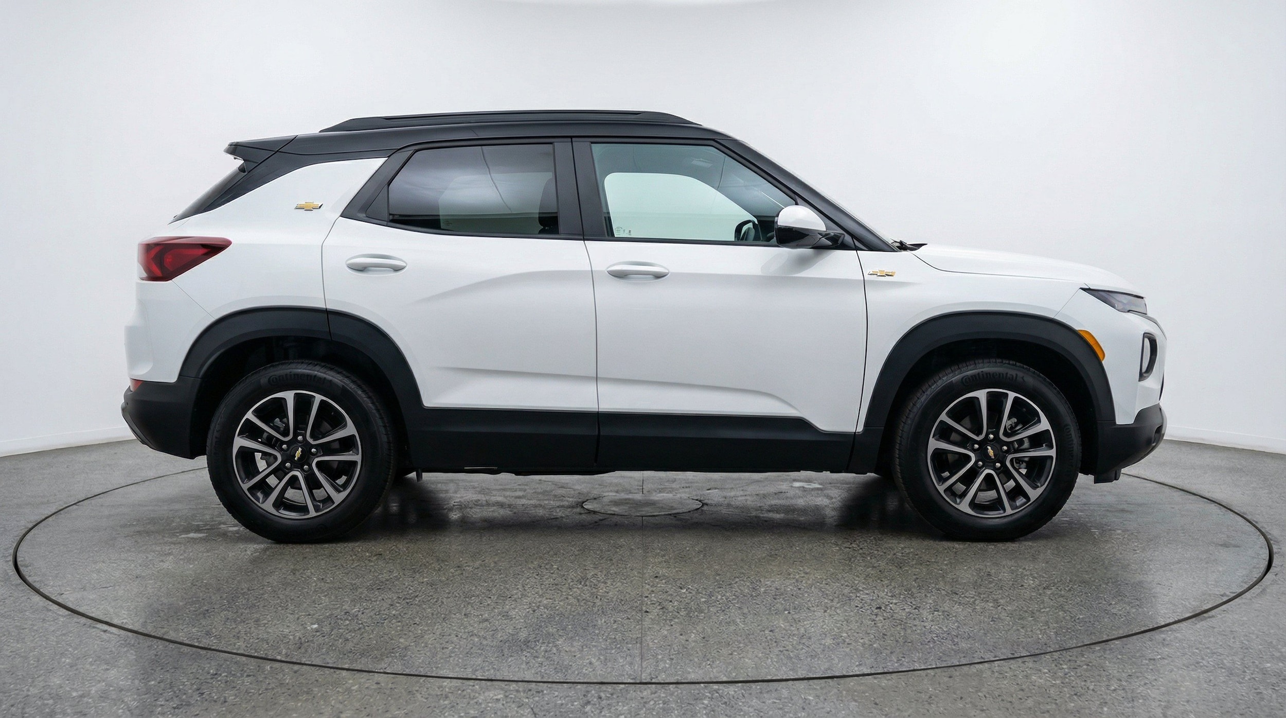 Thumbnail: 2025 Chevrolet TrailBlazer - 11