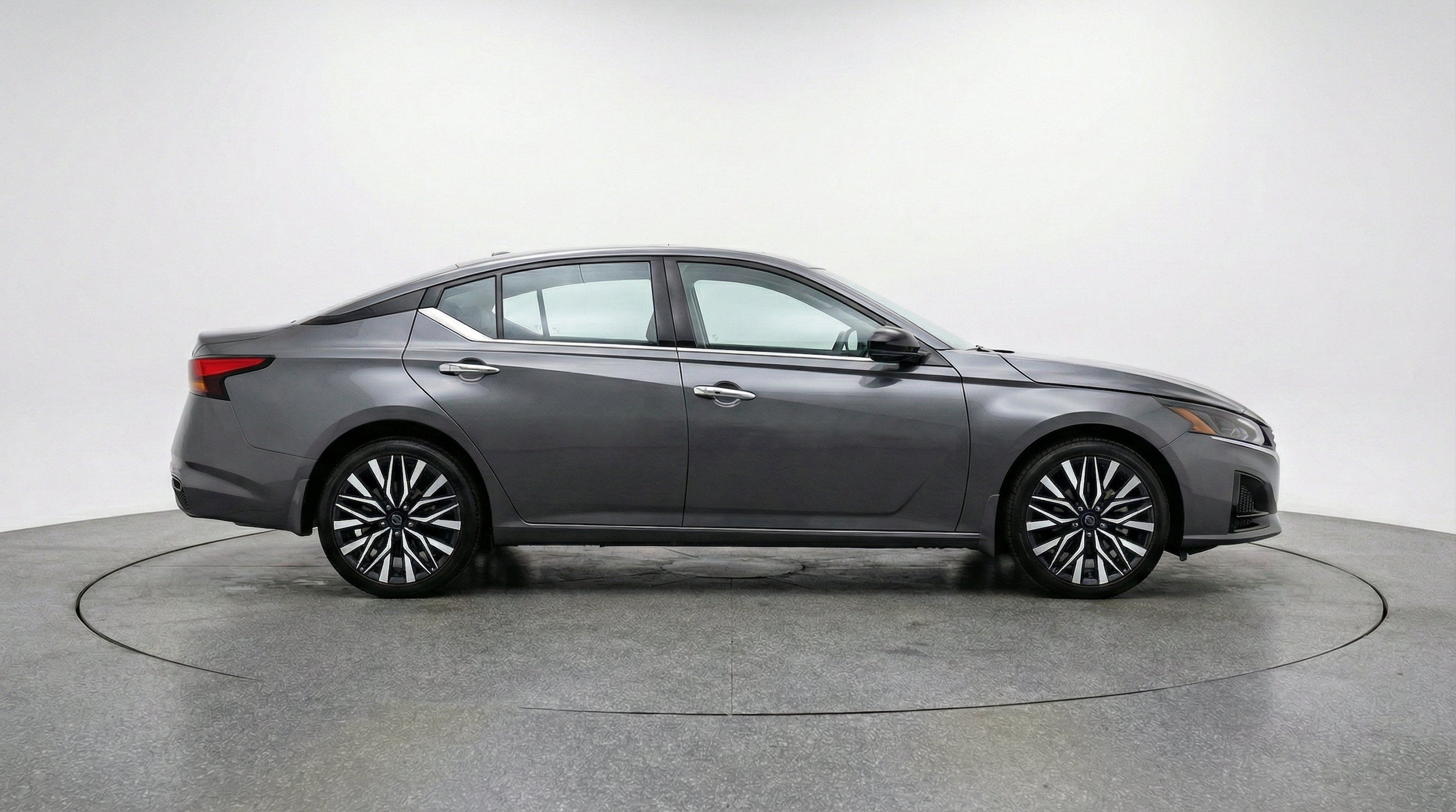 Thumbnail: 2025 Nissan Altima - 11