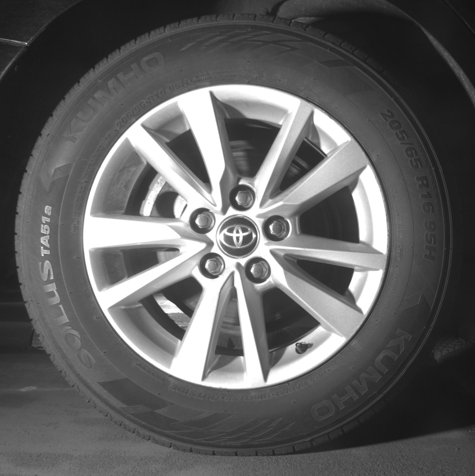 Thumbnail: 2025 Toyota Camry - 12