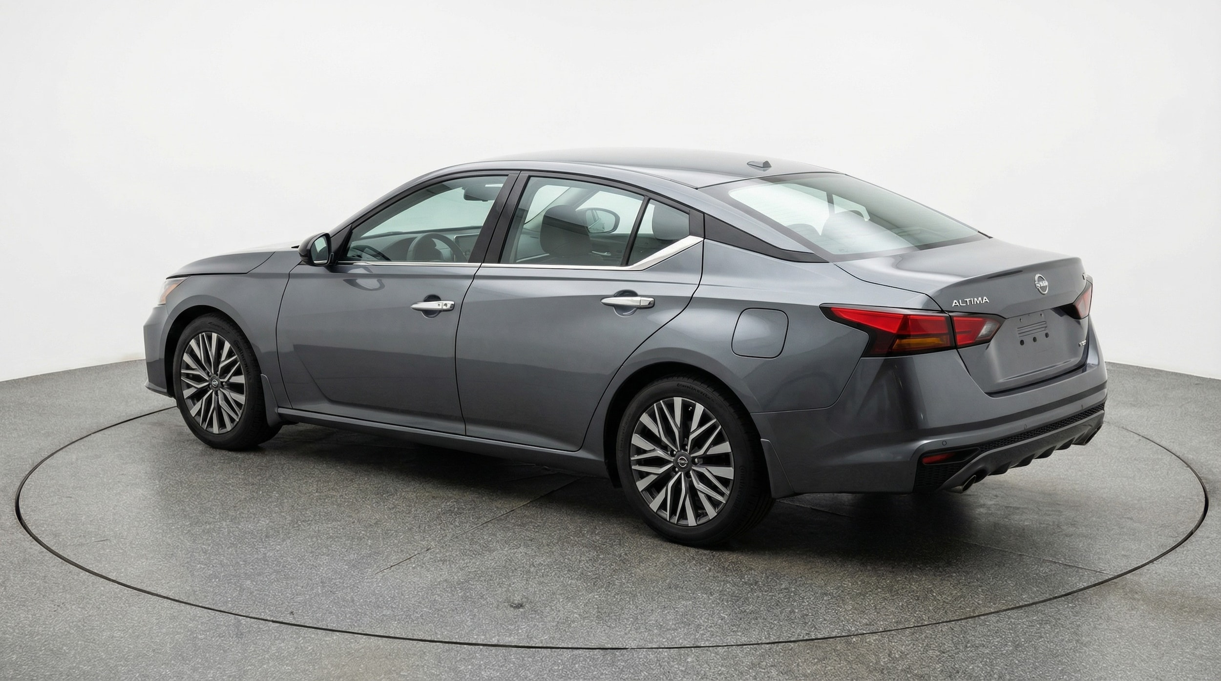 Thumbnail: 2025 Nissan Altima - 5