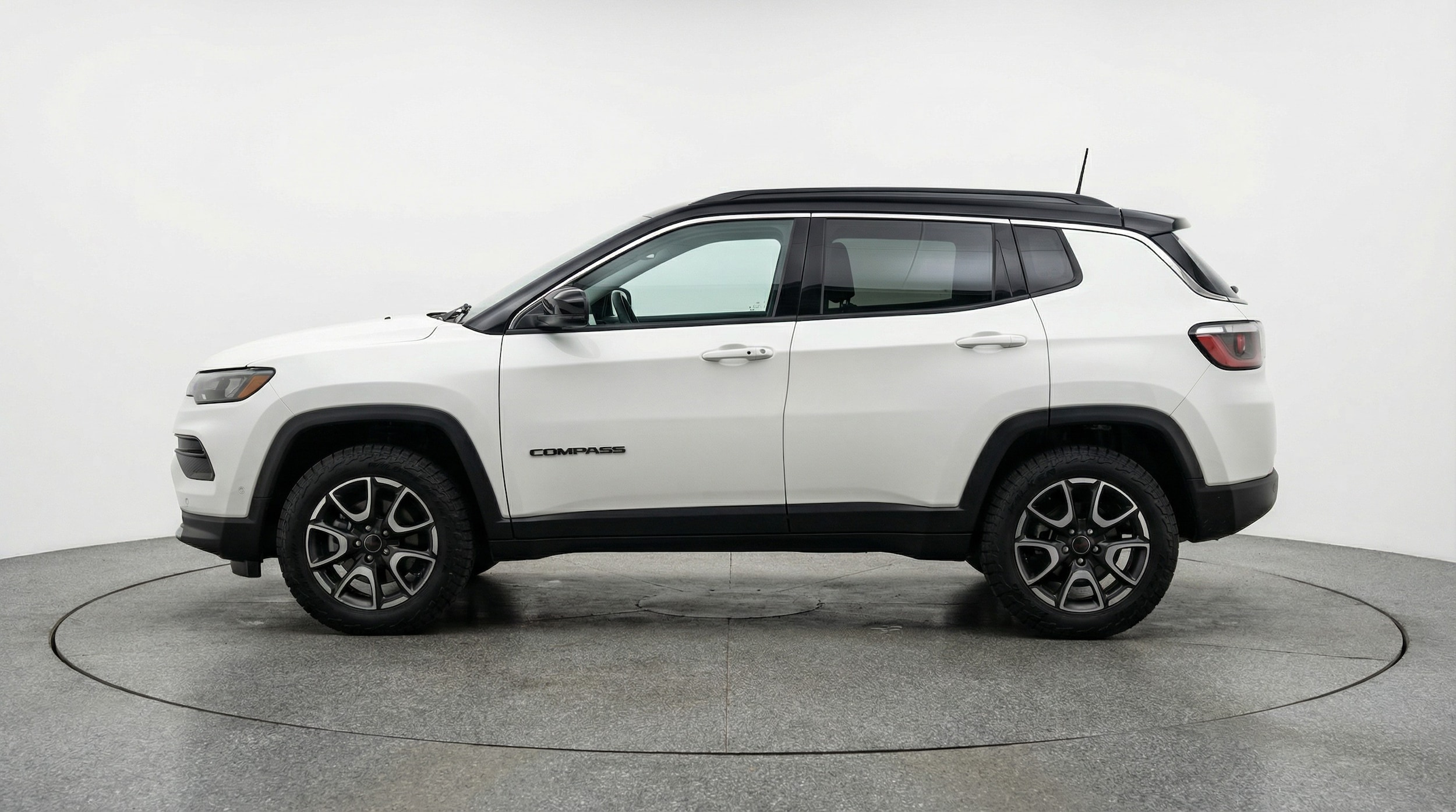 Thumbnail: 2025 Jeep Compass - 4