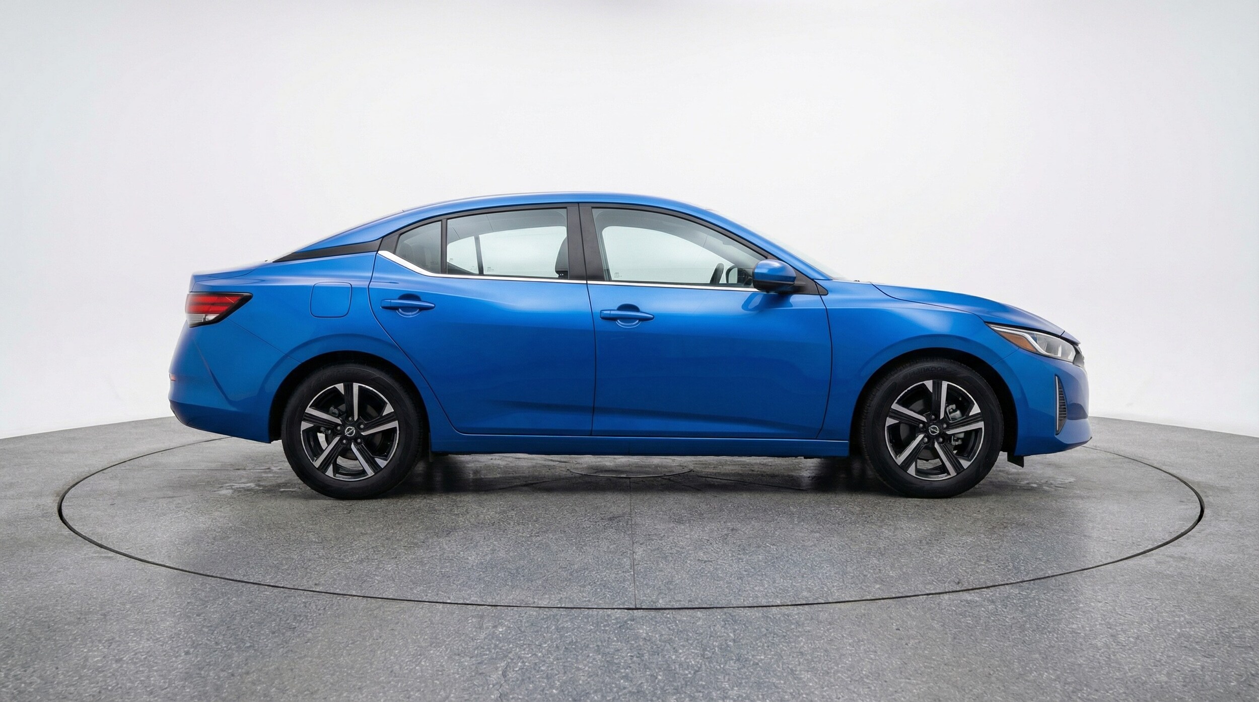 Thumbnail: 2025 Nissan Sentra - 8