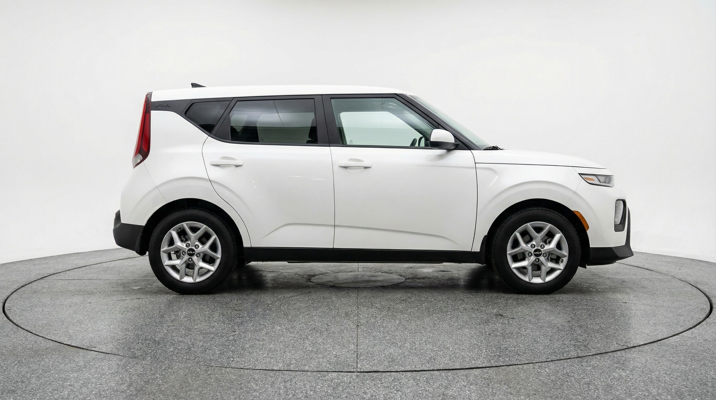 Thumbnail: 2025 Kia Soul - 8