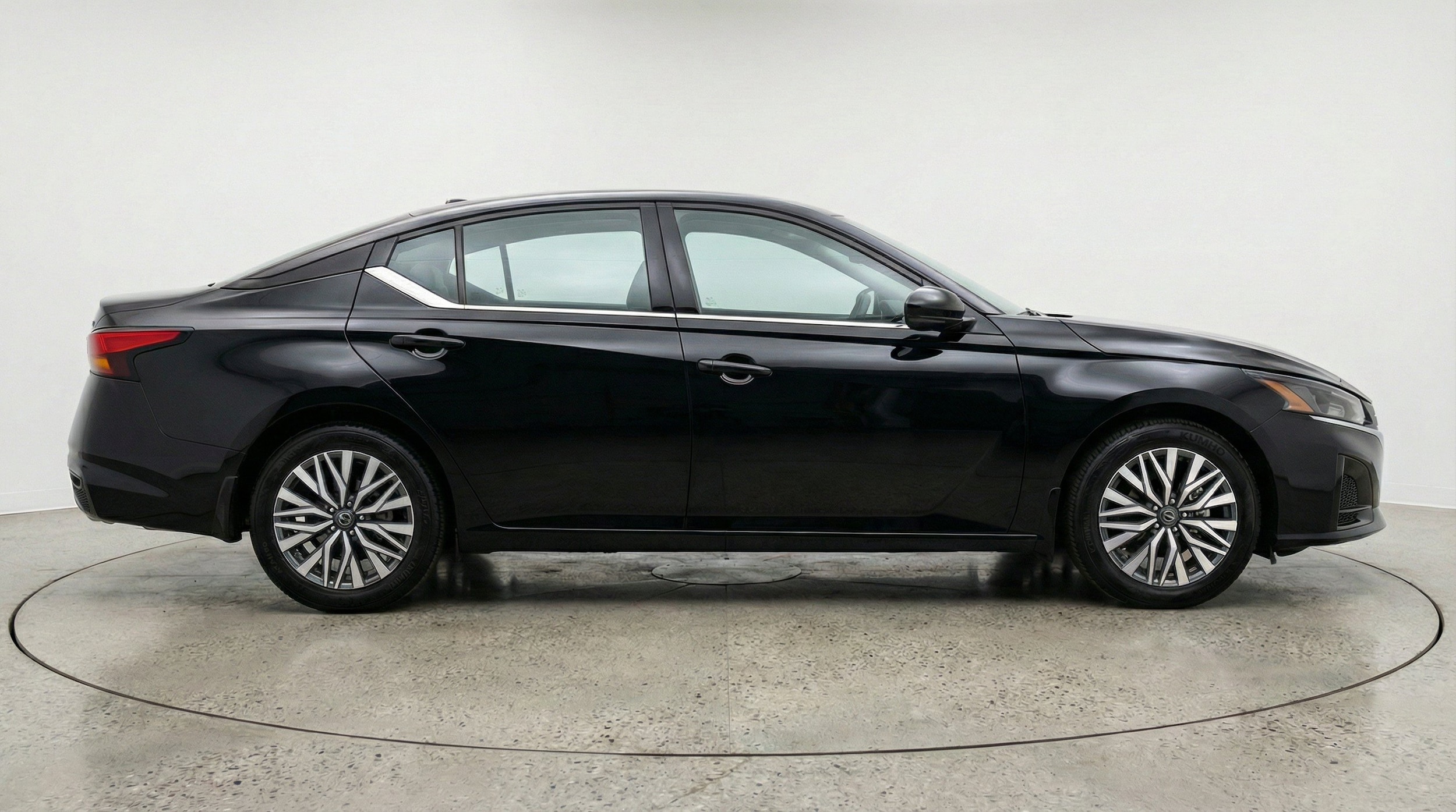 Thumbnail: 2025 Nissan Altima - 11