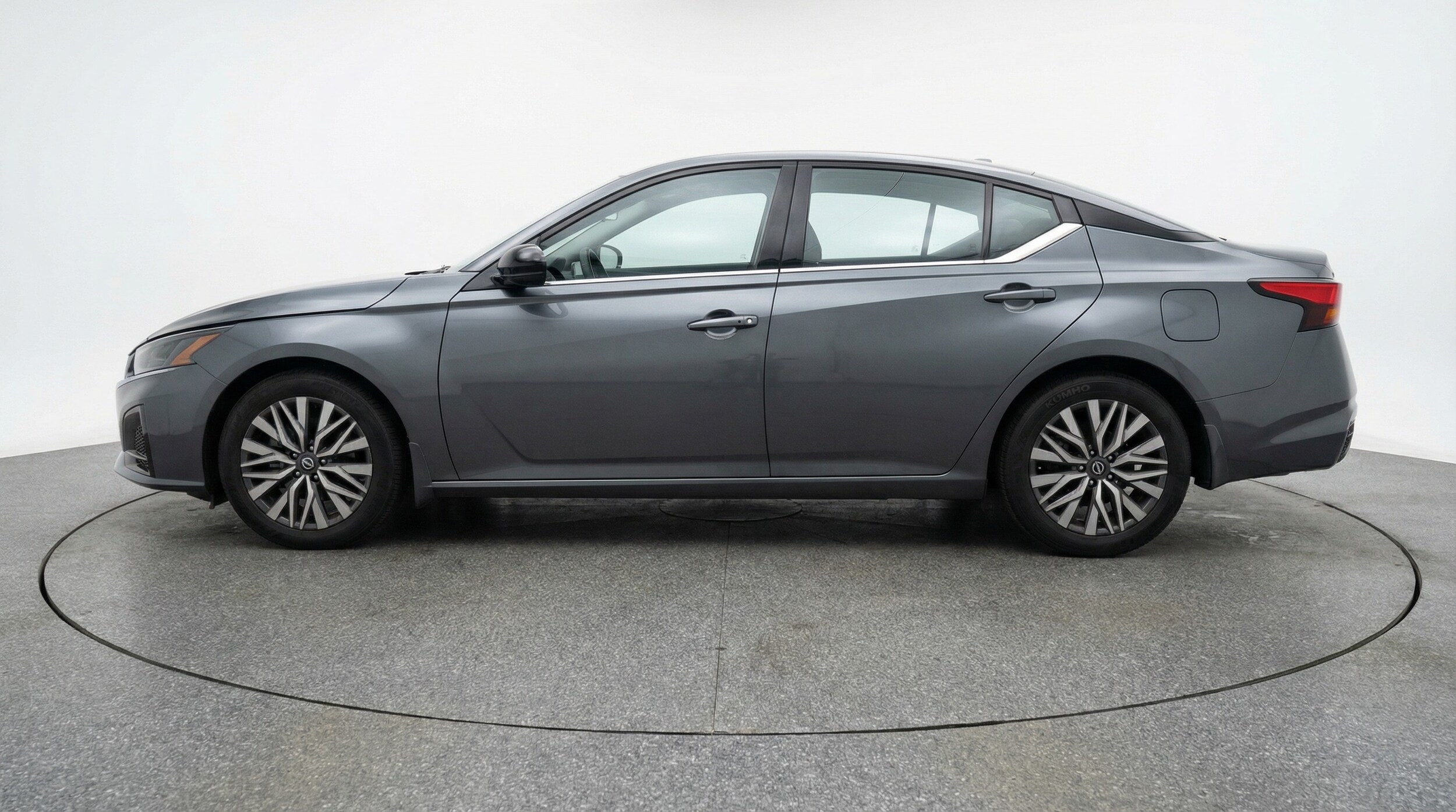 Thumbnail: 2025 Nissan Altima - 4