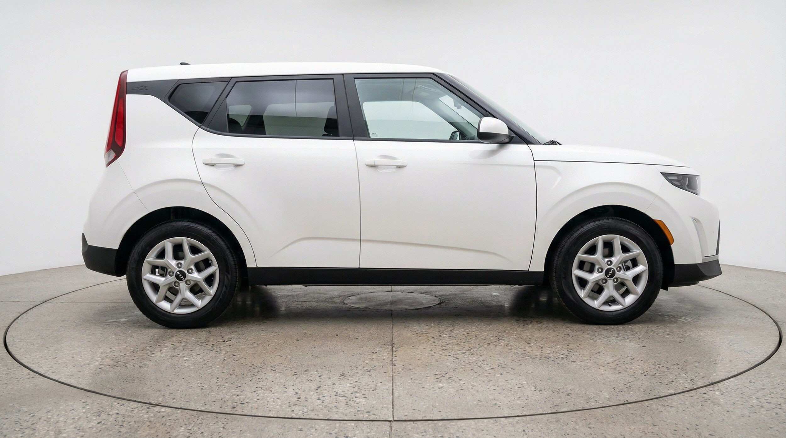 Thumbnail: 2025 Kia Soul - 11