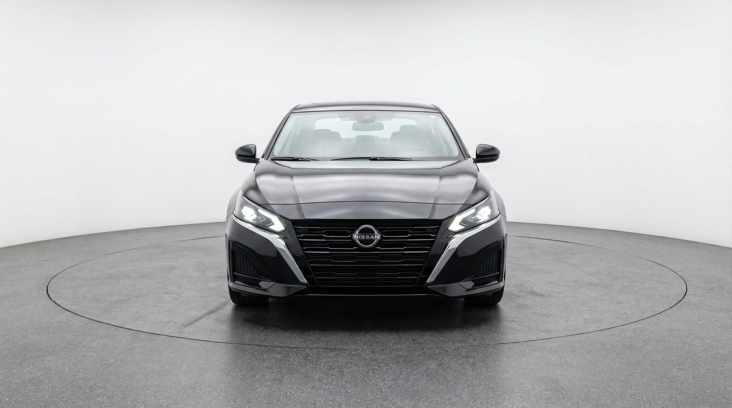 Thumbnail: 2025 Nissan Altima - 2
