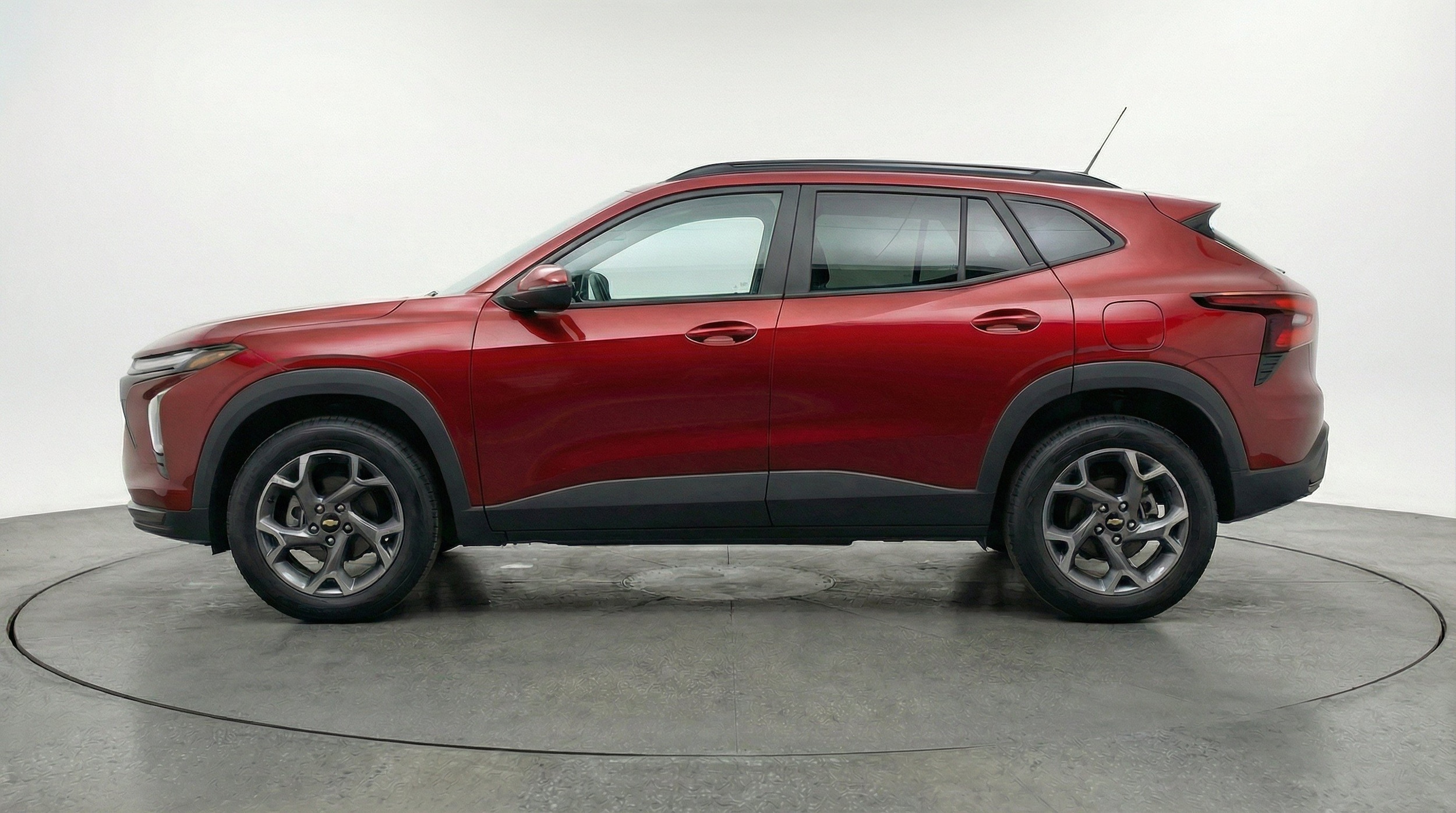 Thumbnail: 2025 Chevrolet Trax - 5