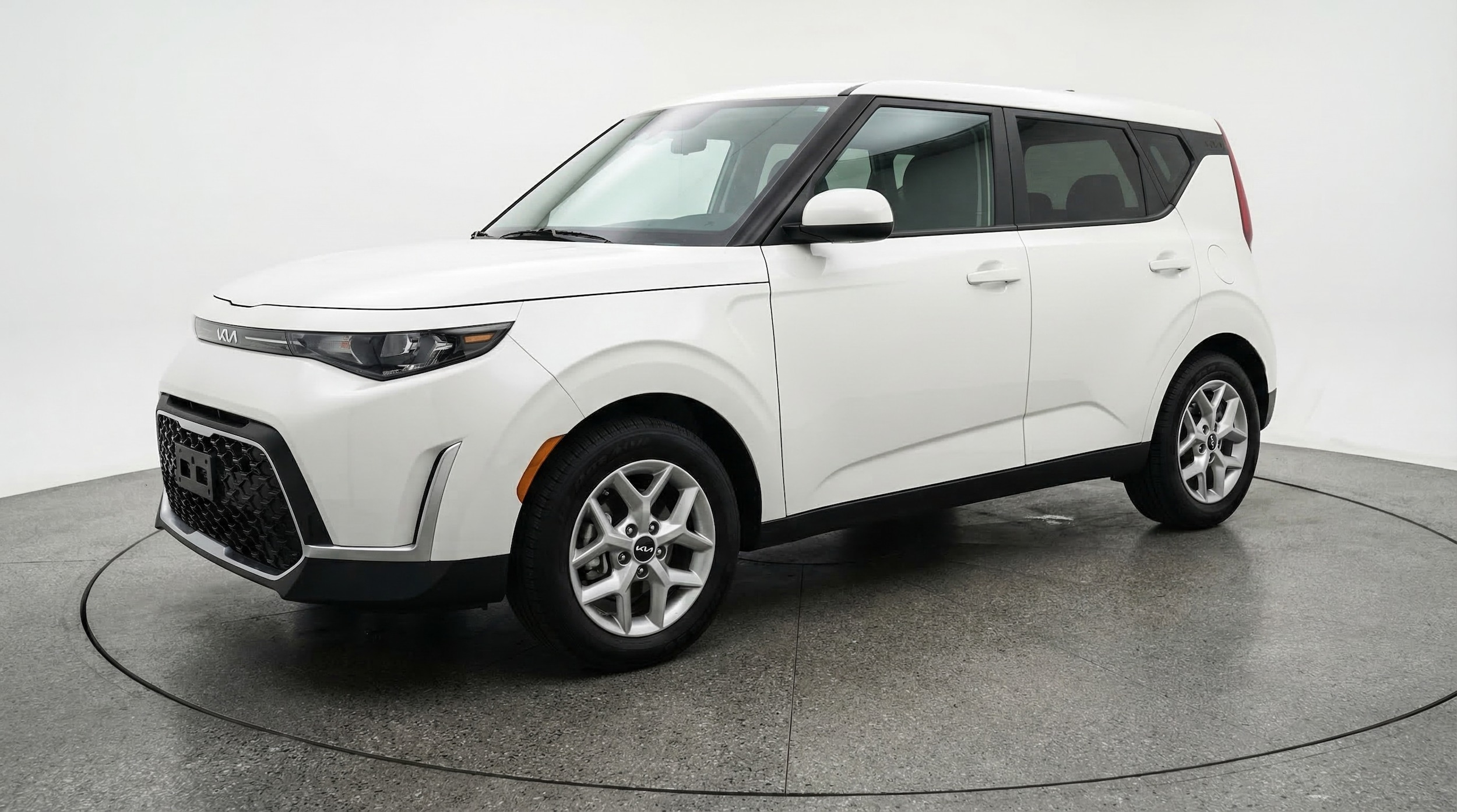 Thumbnail: 2025 Kia Soul - 3