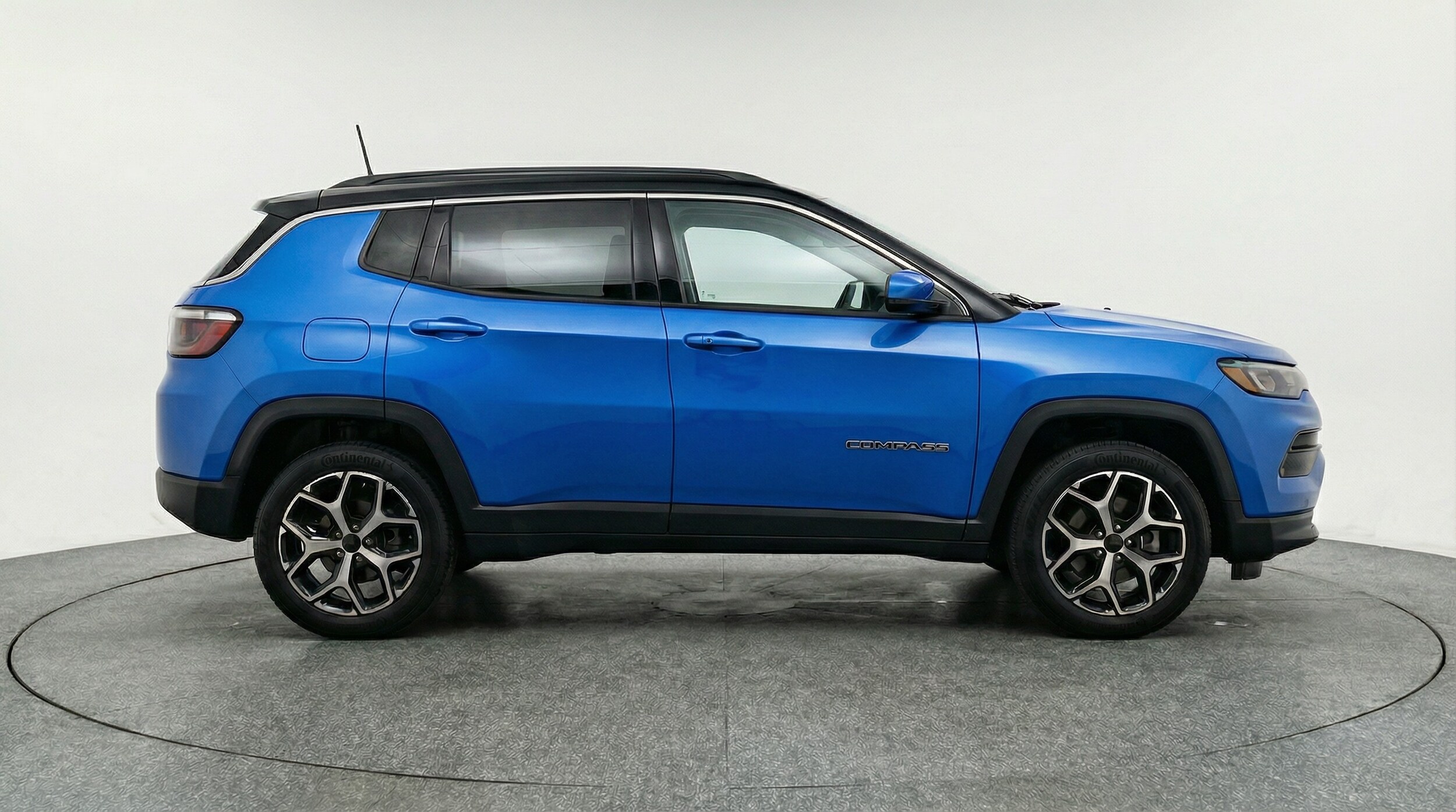 Thumbnail: 2025 Jeep Compass - 8