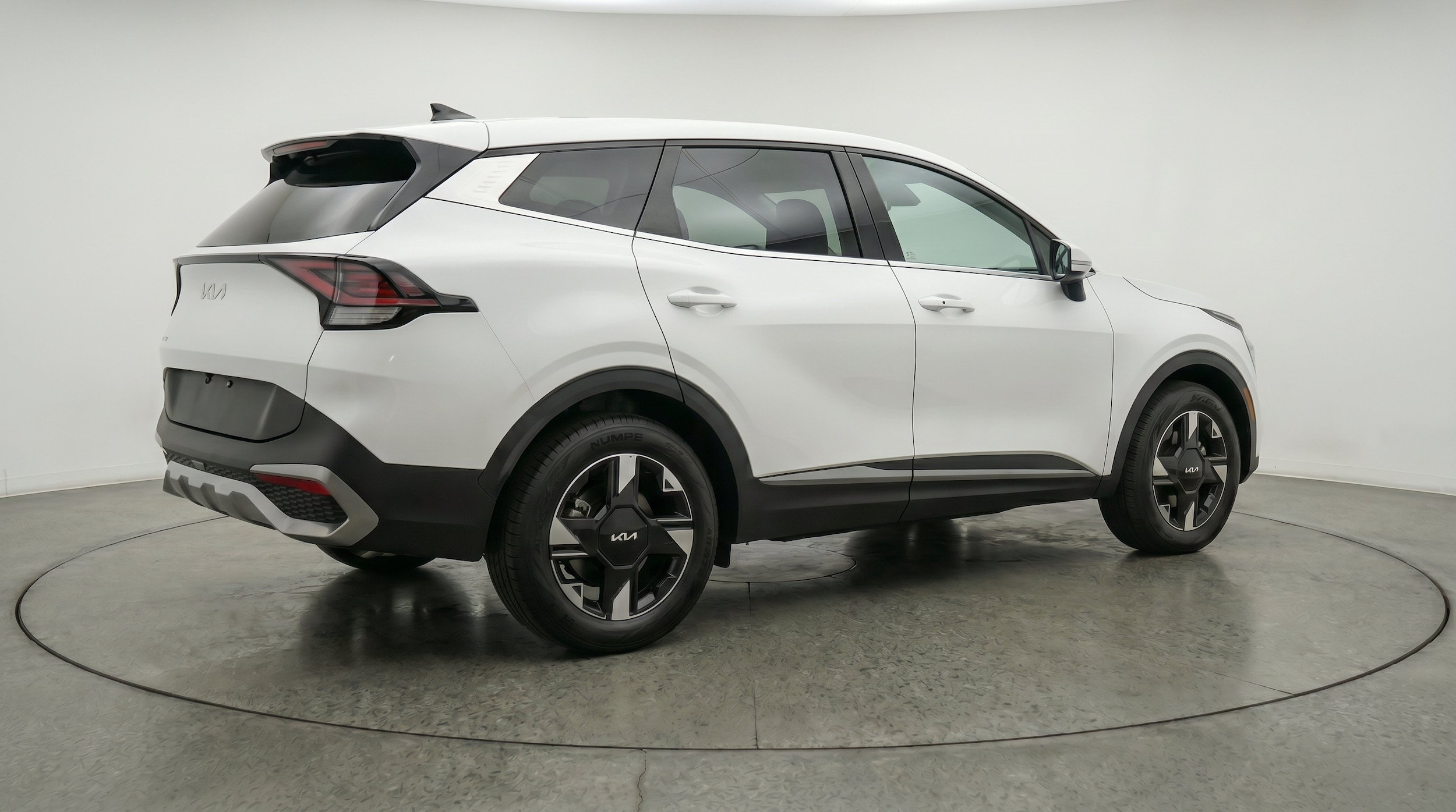 Thumbnail: 2026 Kia Sportage - 9