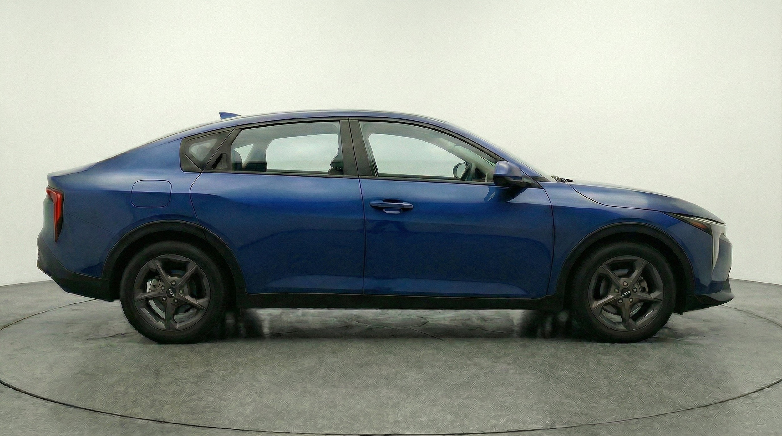 Thumbnail: 2025 Kia K4 - 10