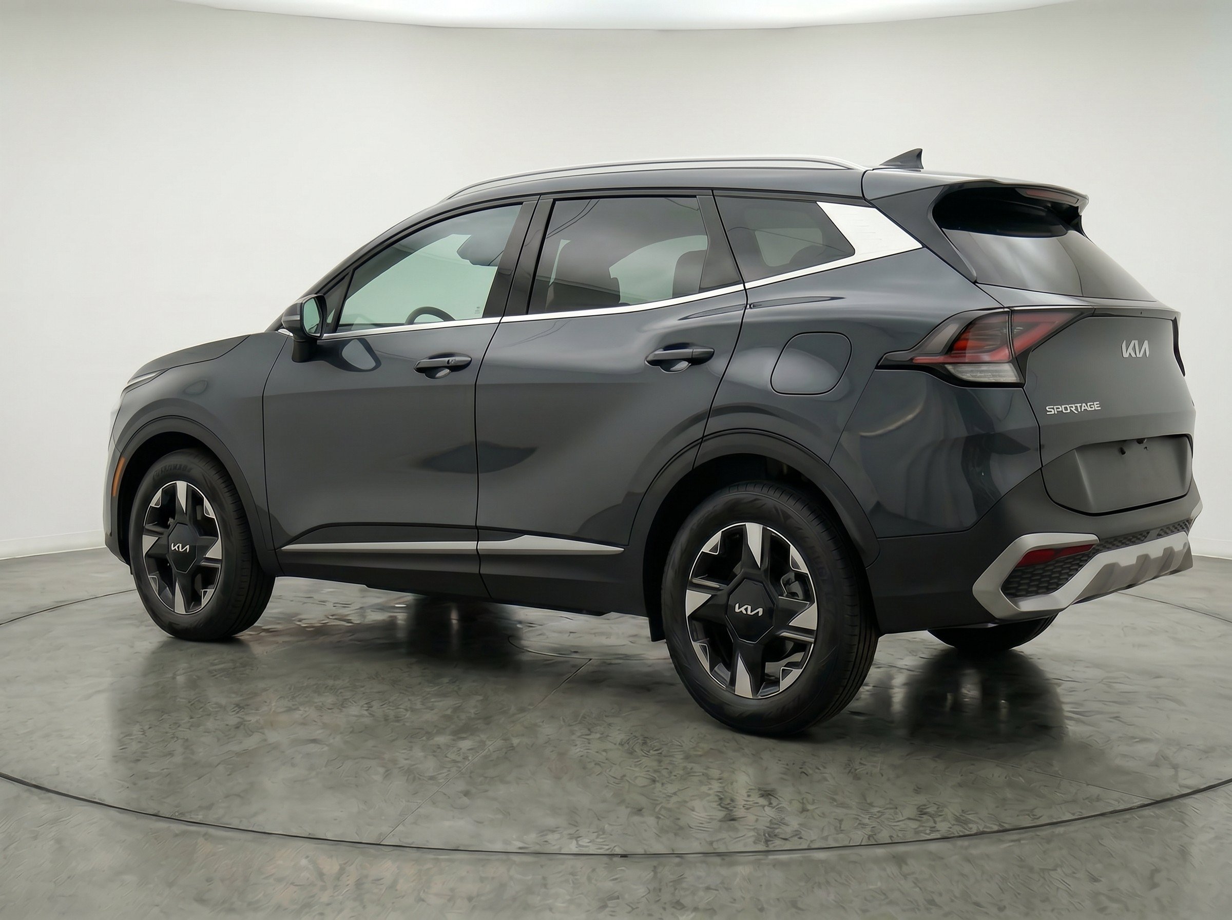 Thumbnail: 2026 Kia Sportage - 6