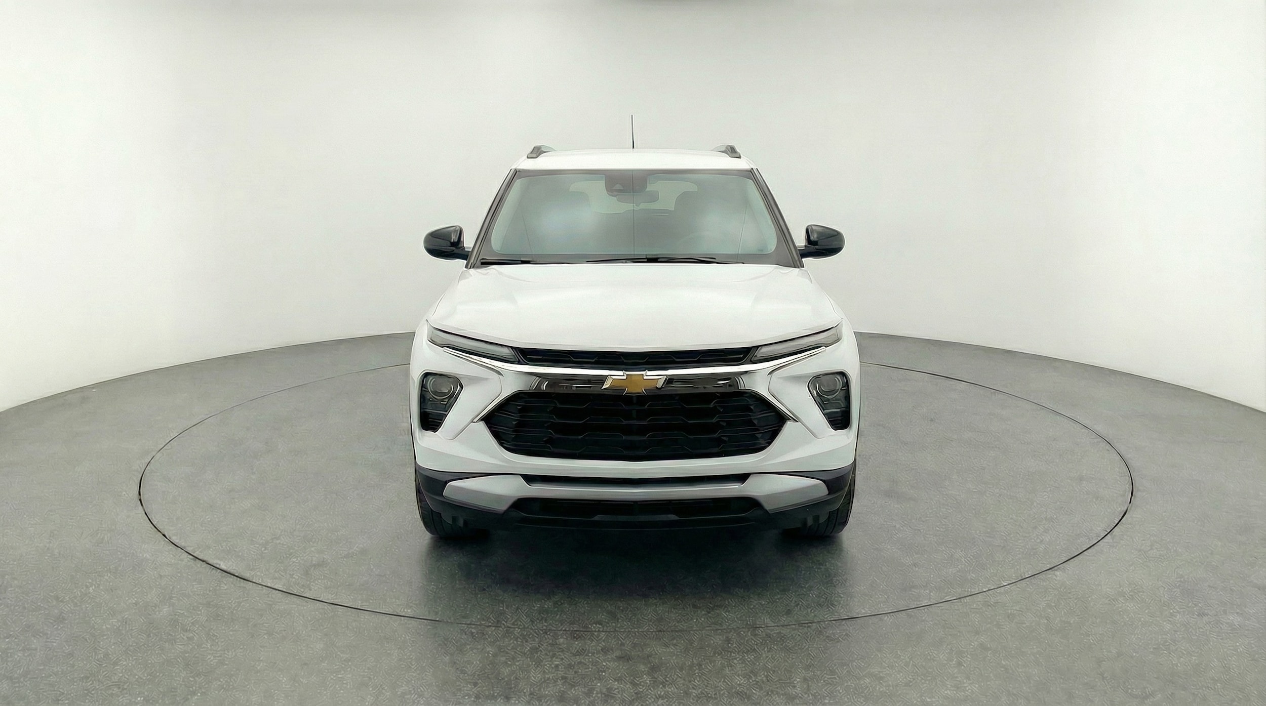 Thumbnail: 2025 Chevrolet TrailBlazer - 2