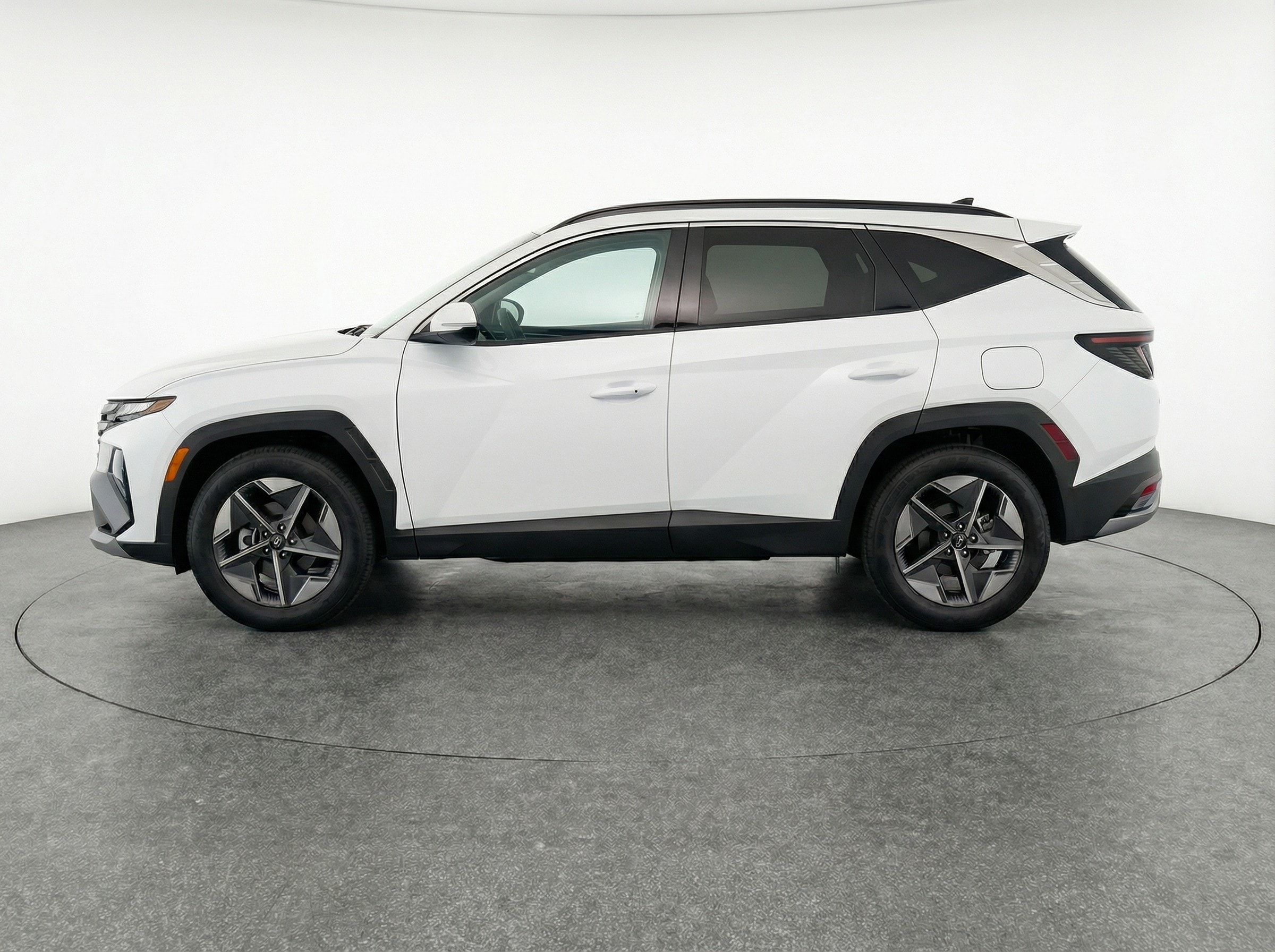 Thumbnail: 2025 Hyundai Tucson - 4