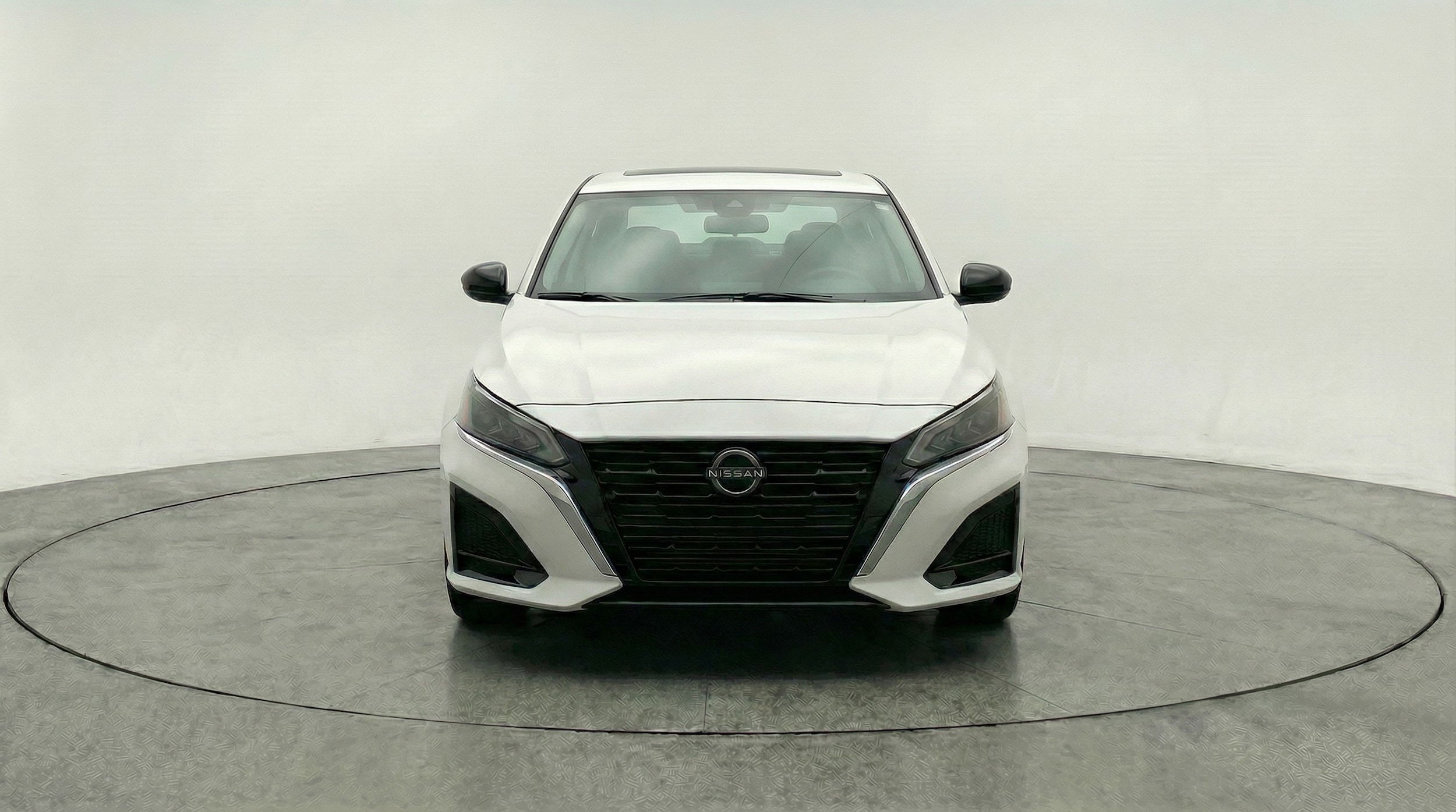 Thumbnail: 2025 Nissan Altima - 2