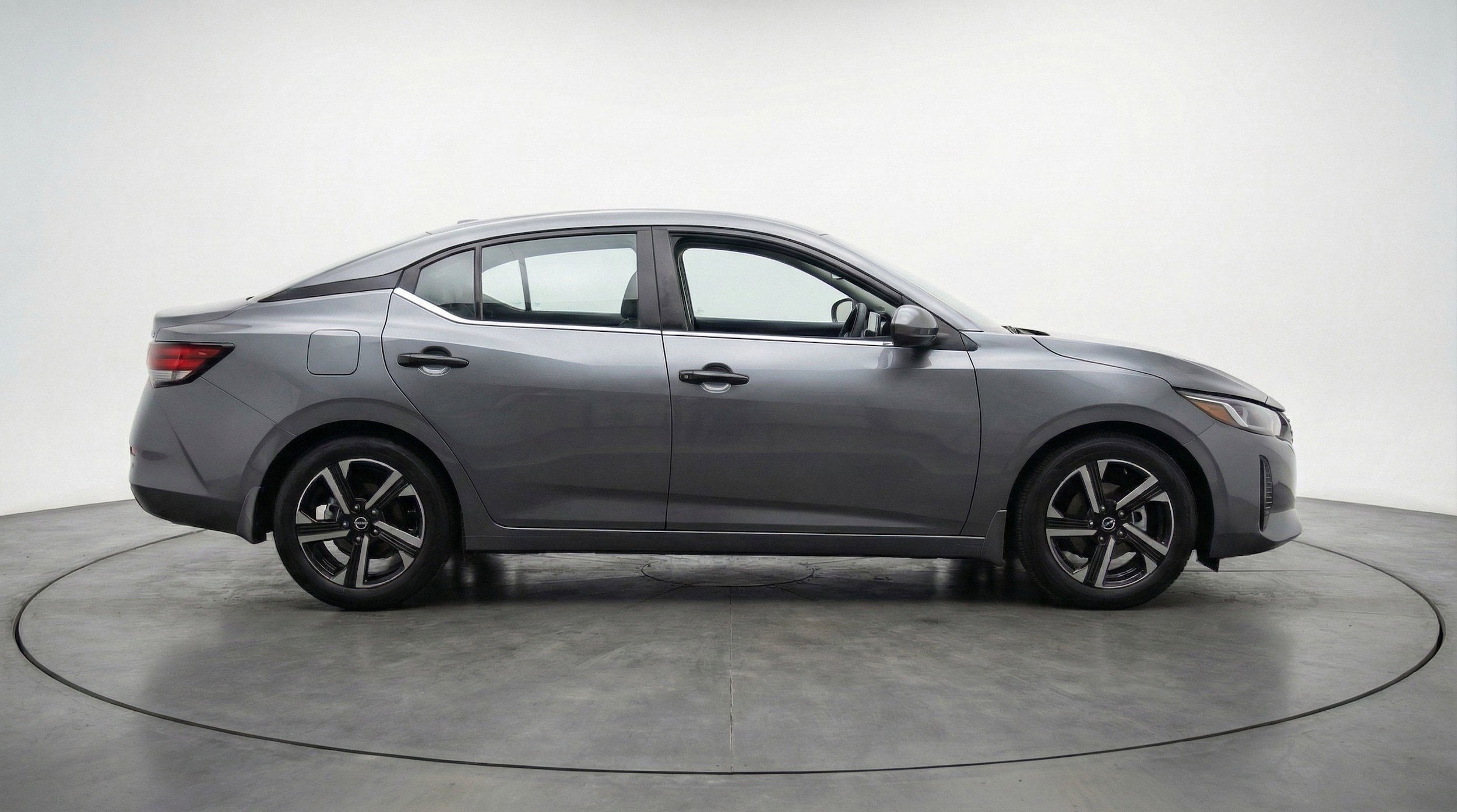Thumbnail: 2025 Nissan Sentra - 11