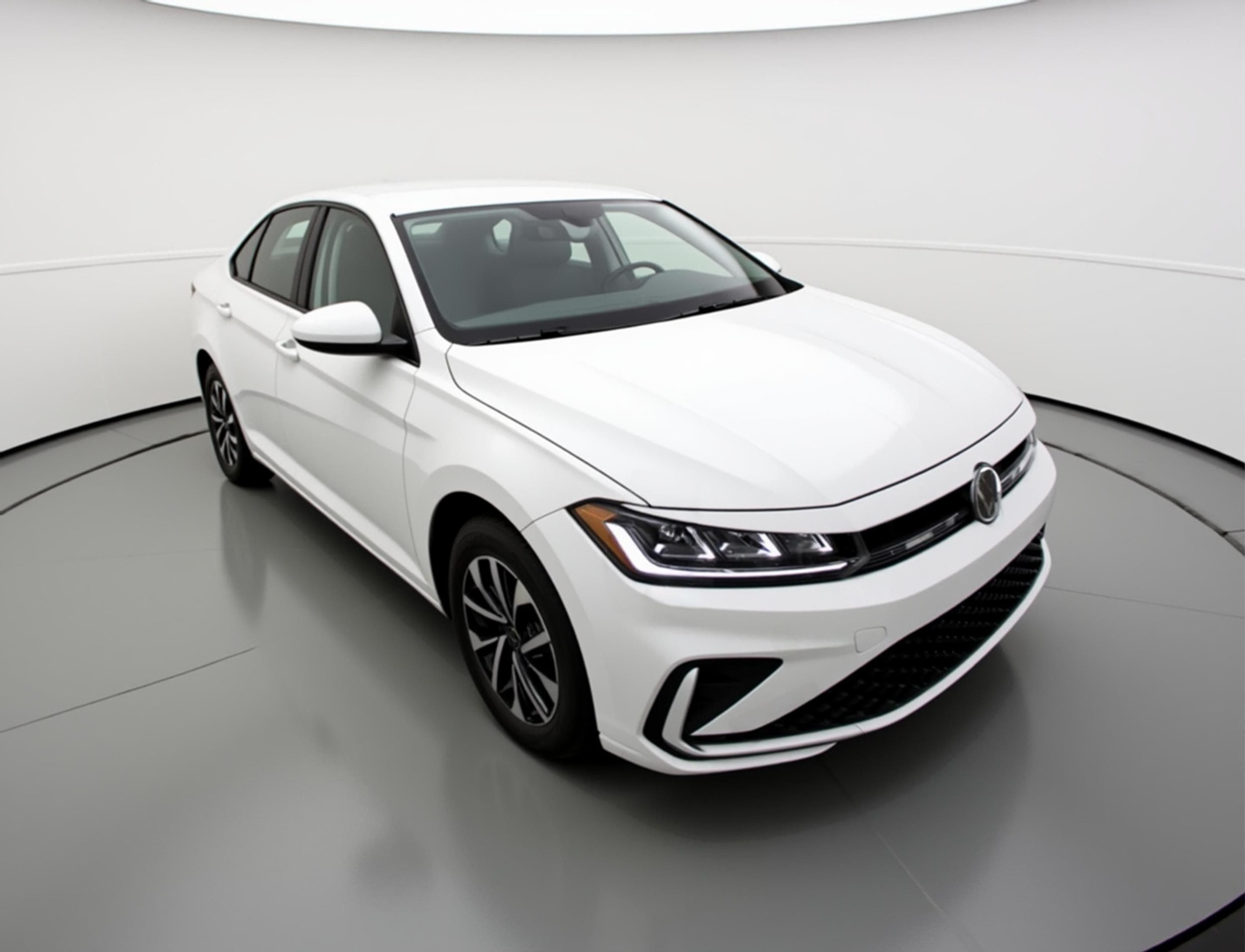 Thumbnail: 2025 Volkswagen Jetta - 1