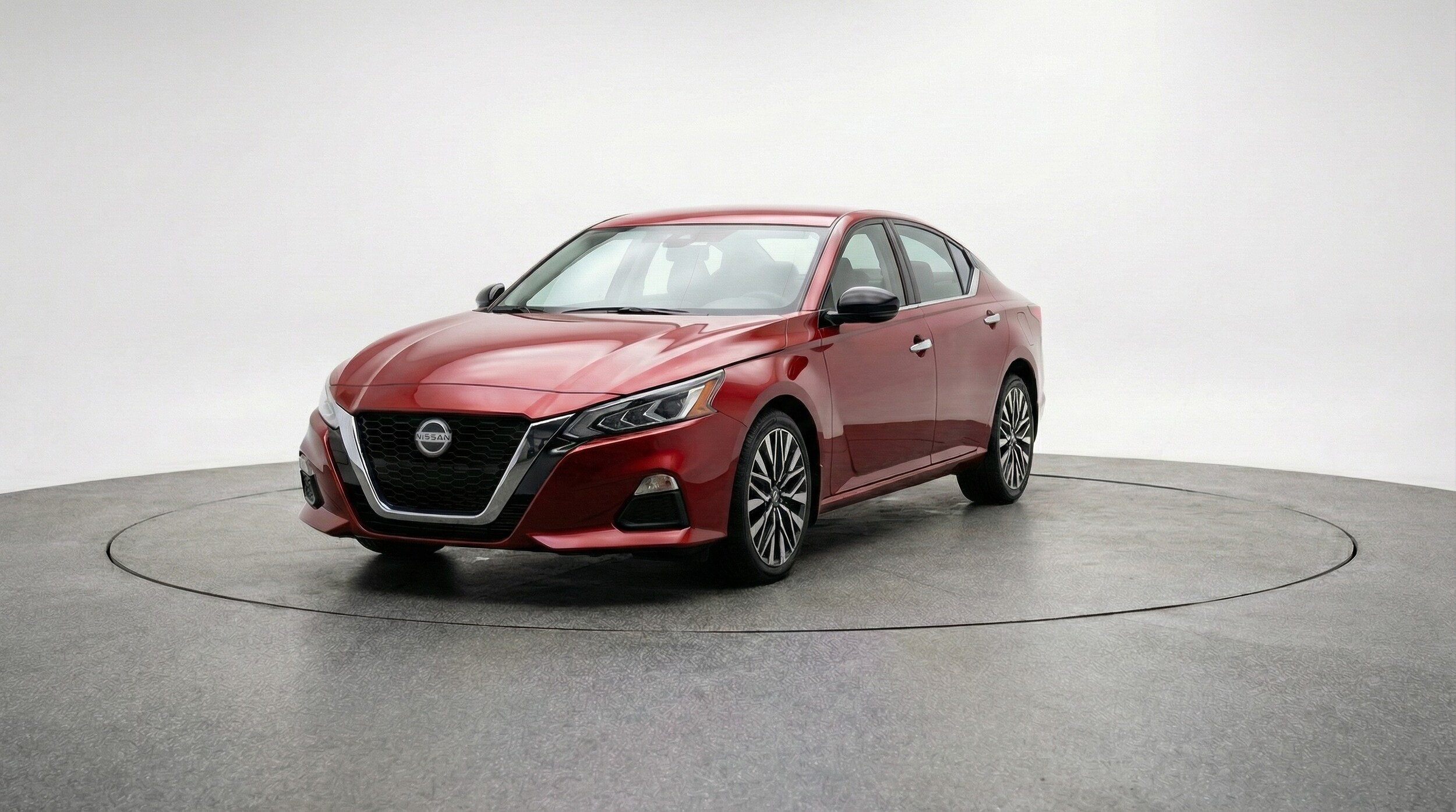 Thumbnail: 2025 Nissan Altima - 2