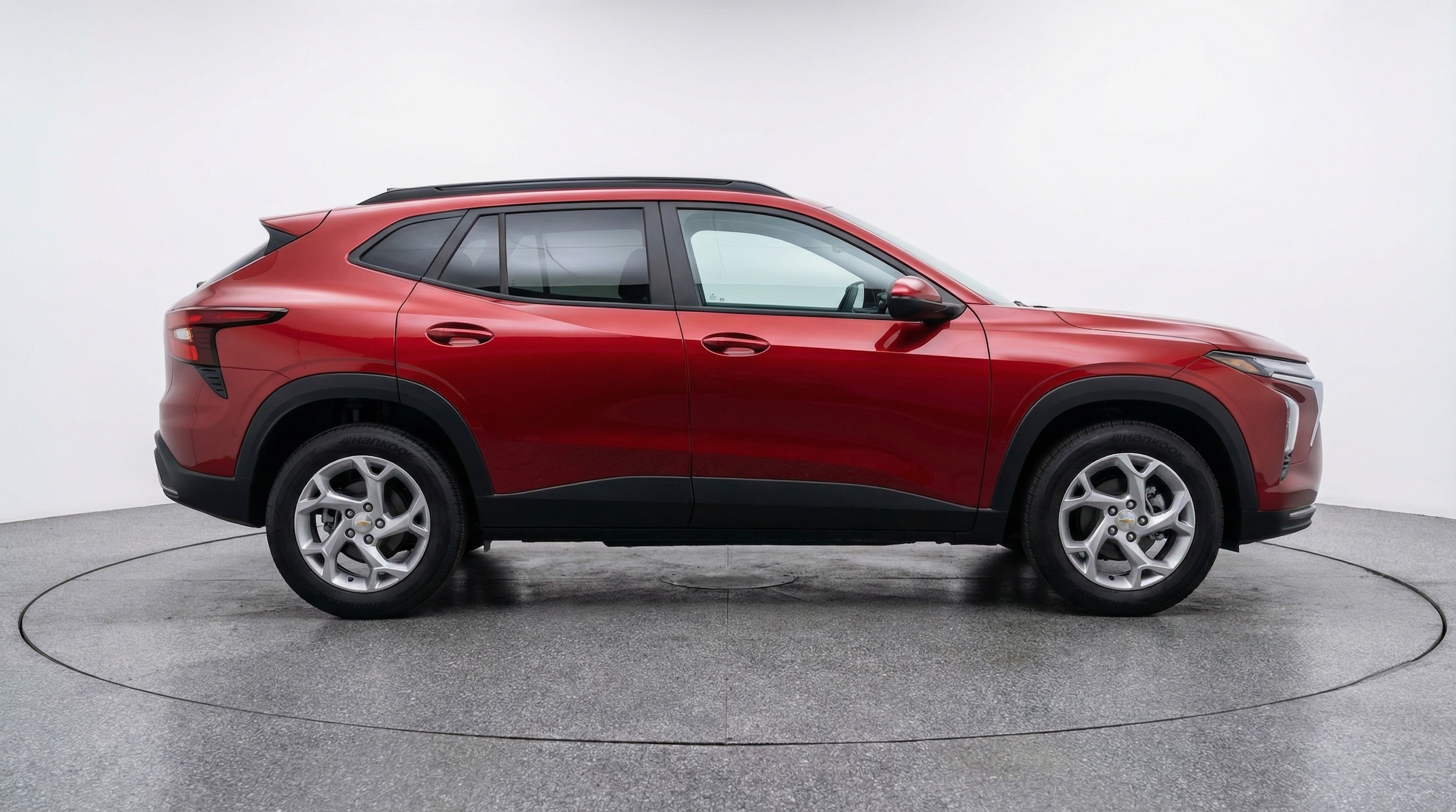 Thumbnail: 2025 Chevrolet Trax - 8