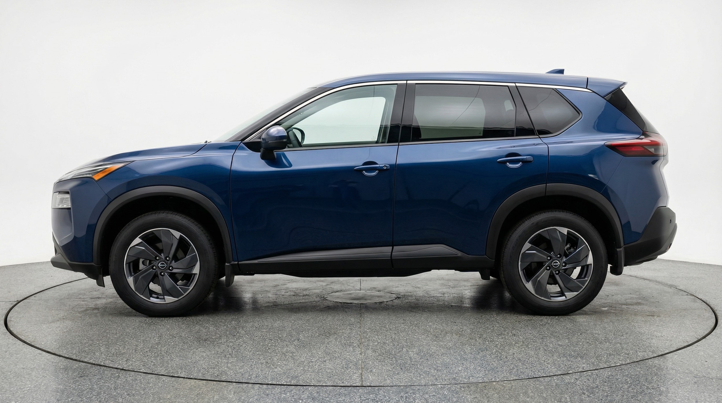 Thumbnail: 2025 Nissan Rogue - 4