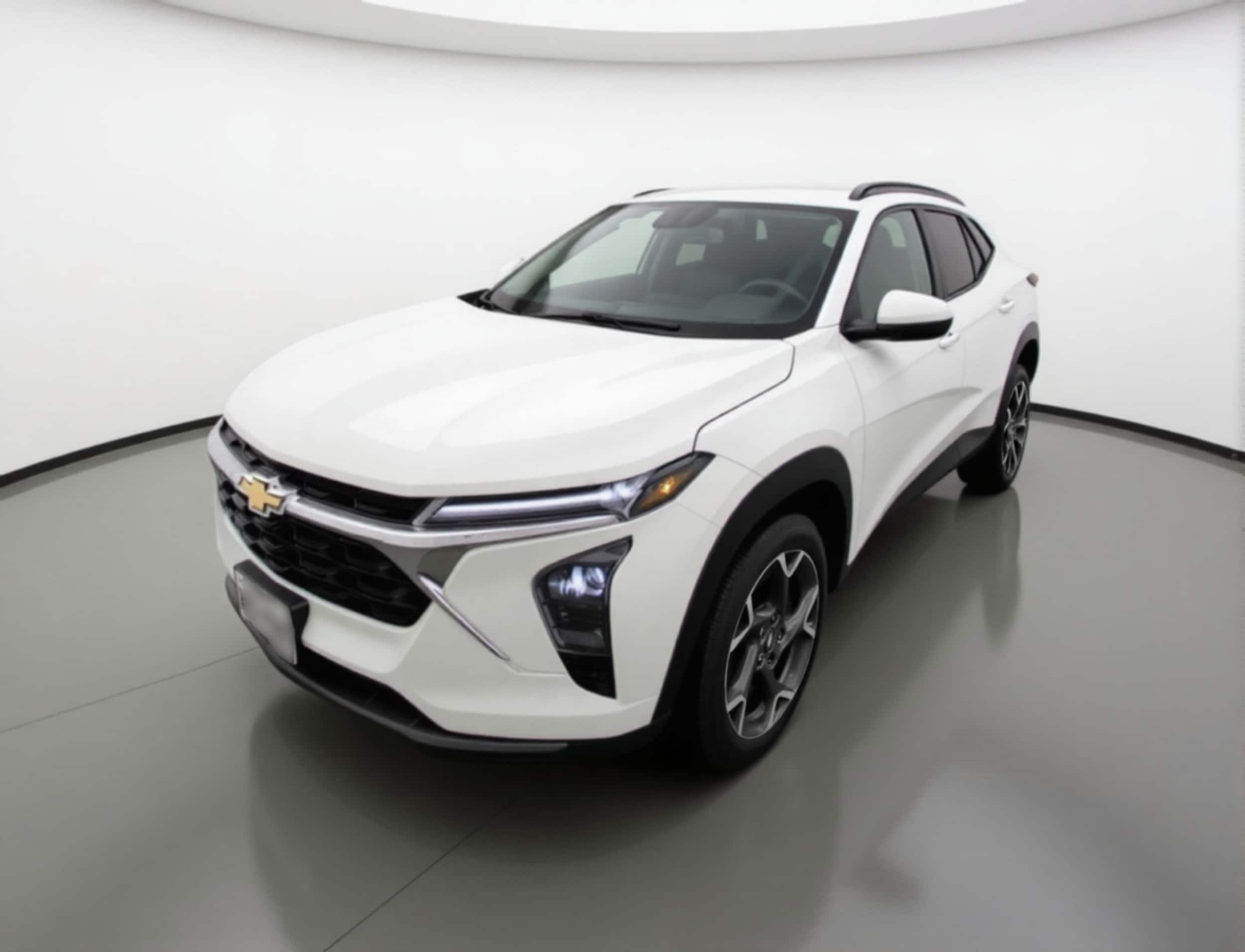 Thumbnail: 2025 Chevrolet Trax - 3