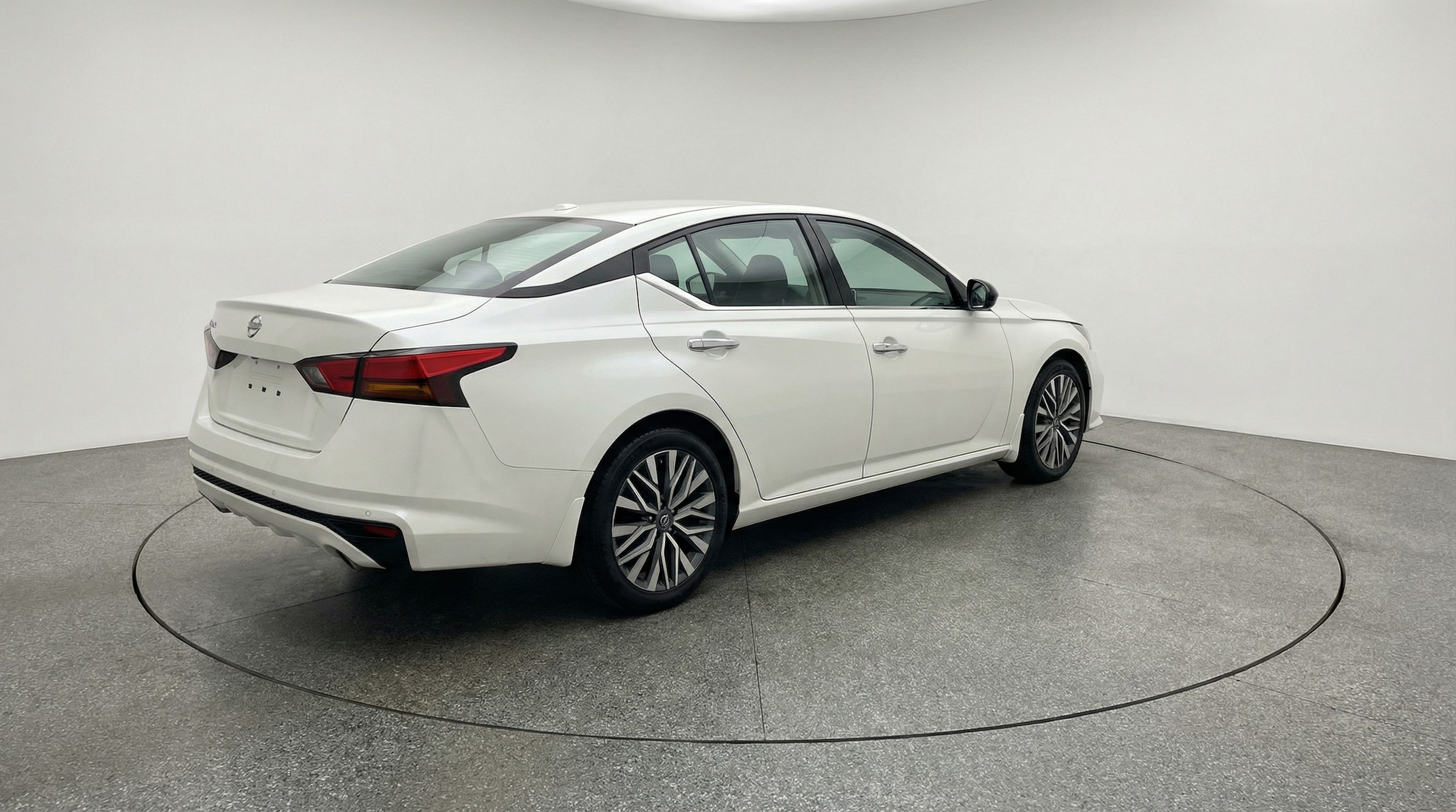 Thumbnail: 2025 Nissan Altima - 7