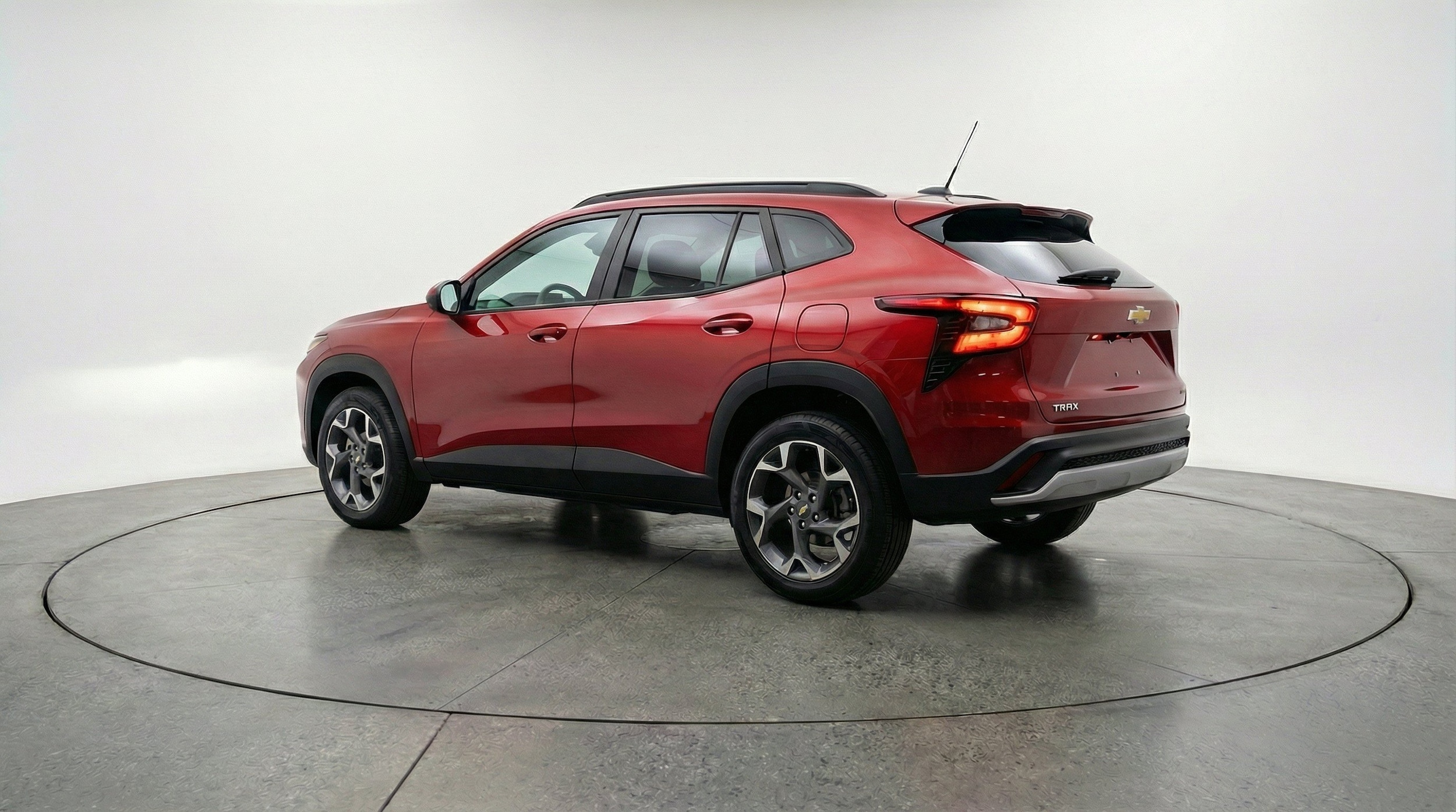 Thumbnail: 2025 Chevrolet Trax - 6