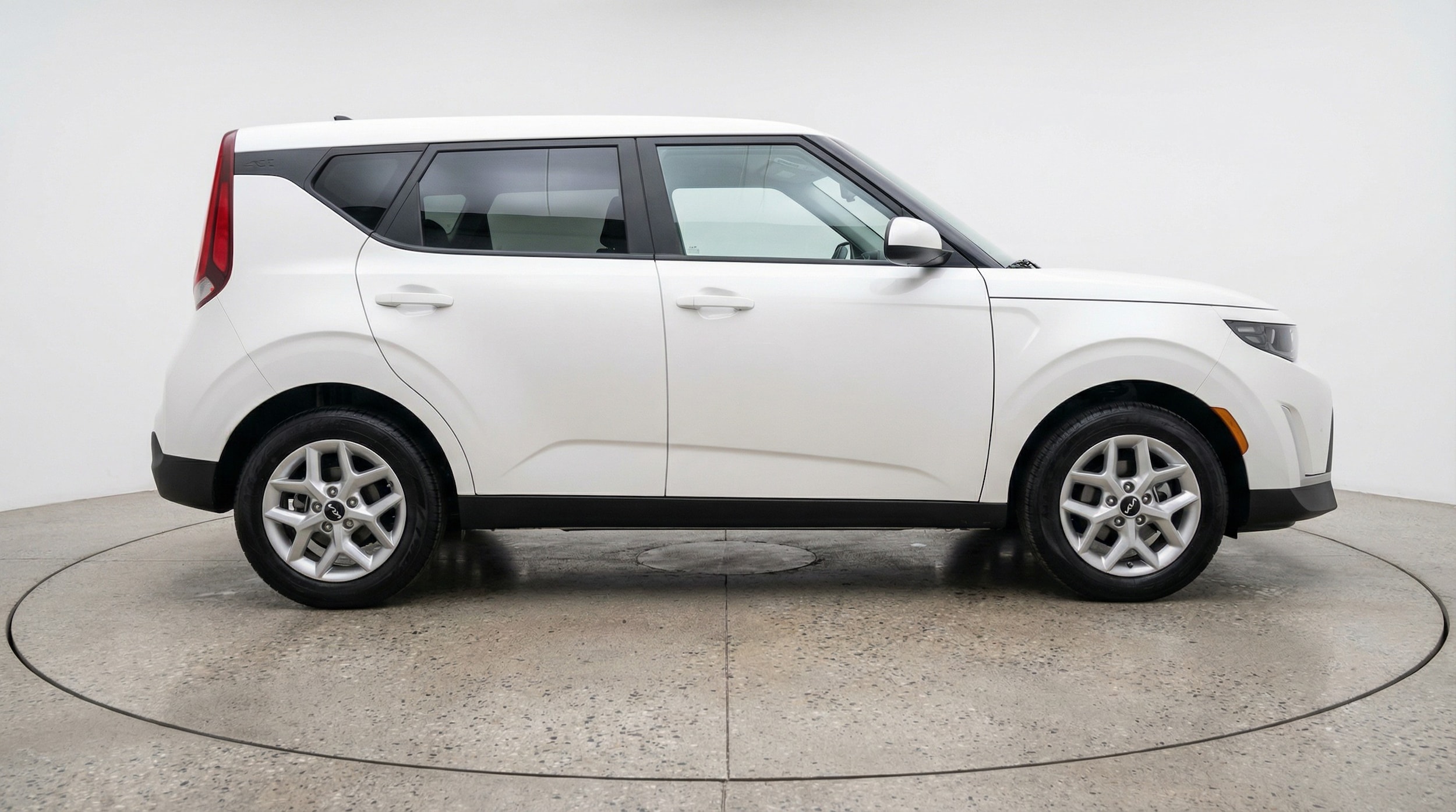 Thumbnail: 2025 Kia Soul - 8