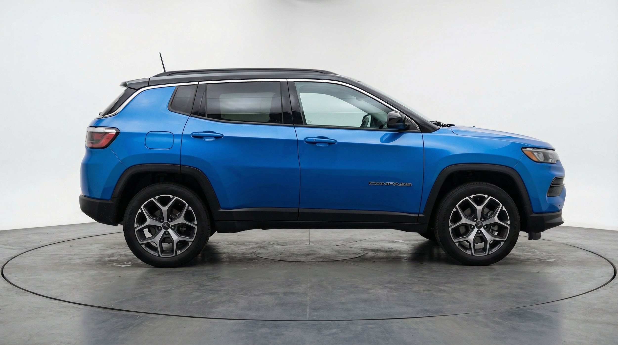 Thumbnail: 2025 Jeep Compass - 11