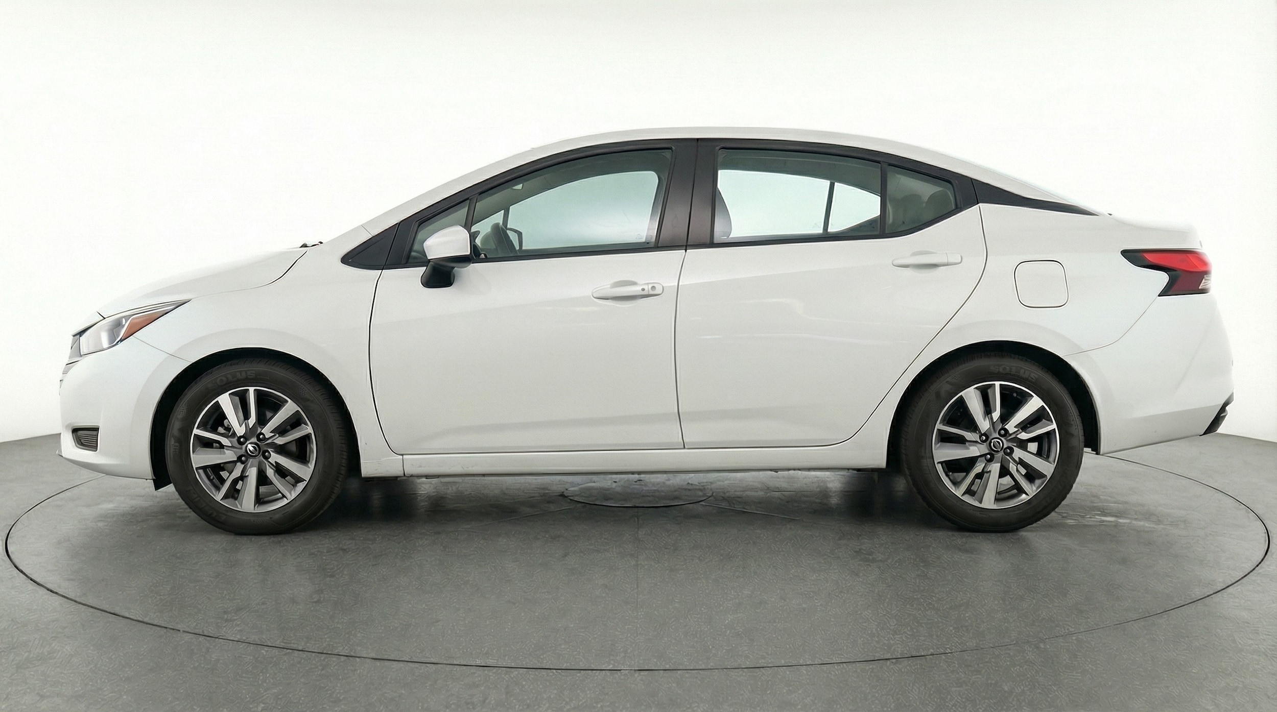 Thumbnail: 2025 Nissan Versa - 4