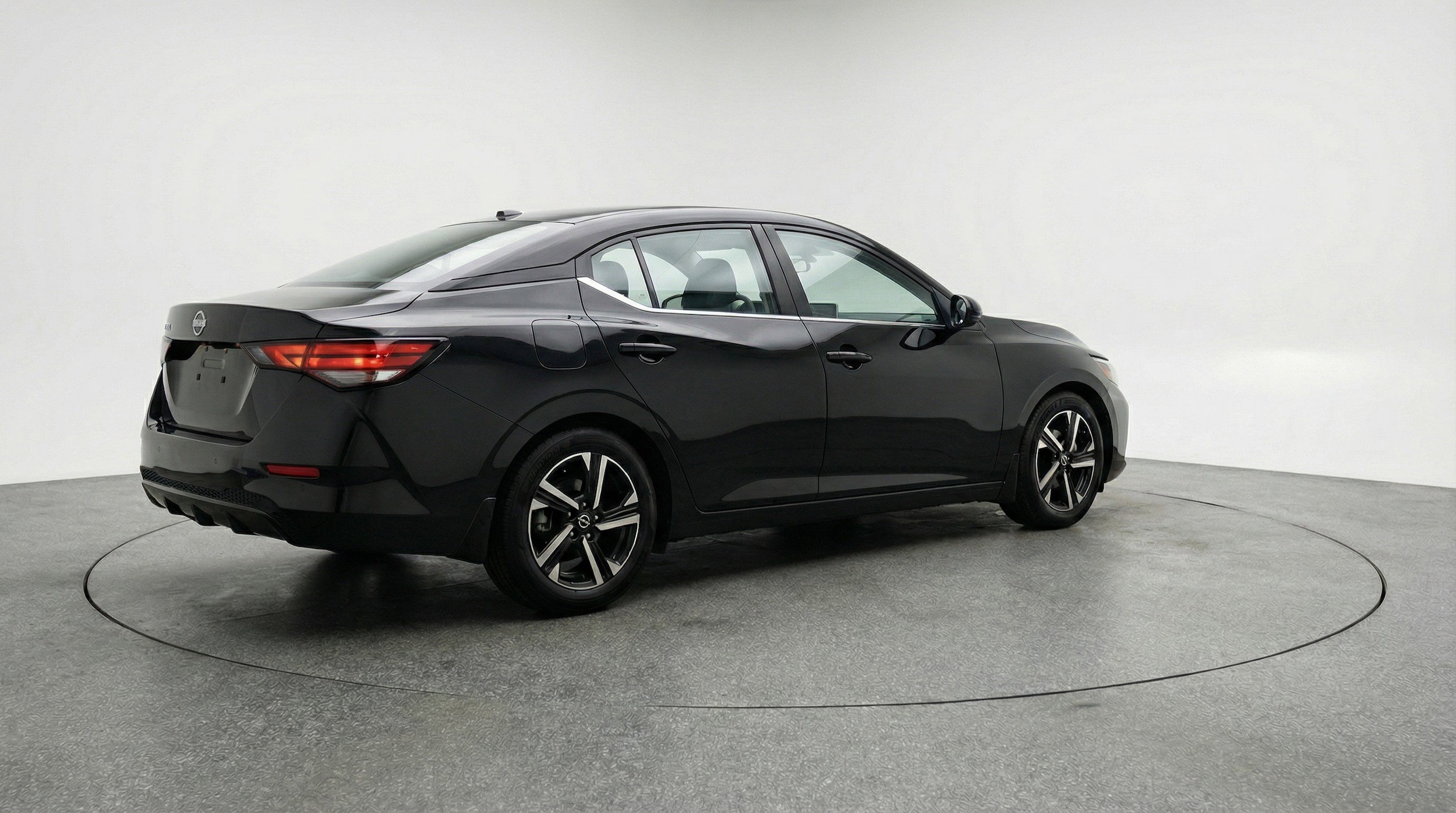 Thumbnail: 2025 Nissan Sentra - 9