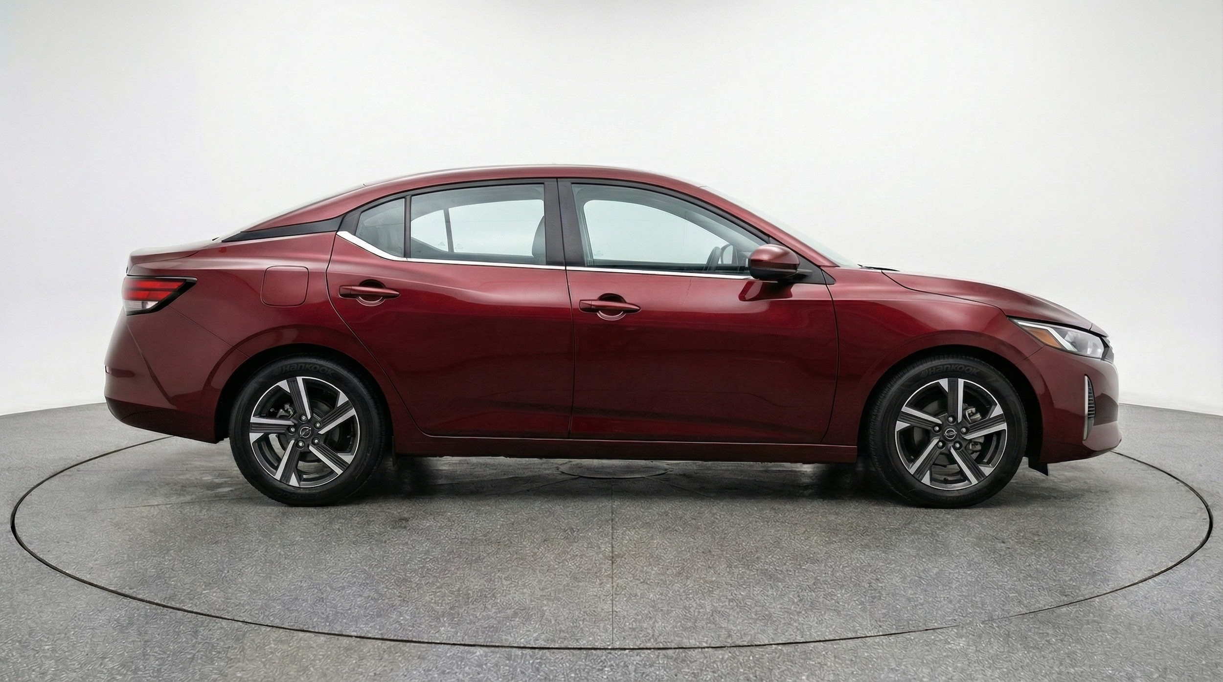 Thumbnail: 2025 Nissan Sentra - 8