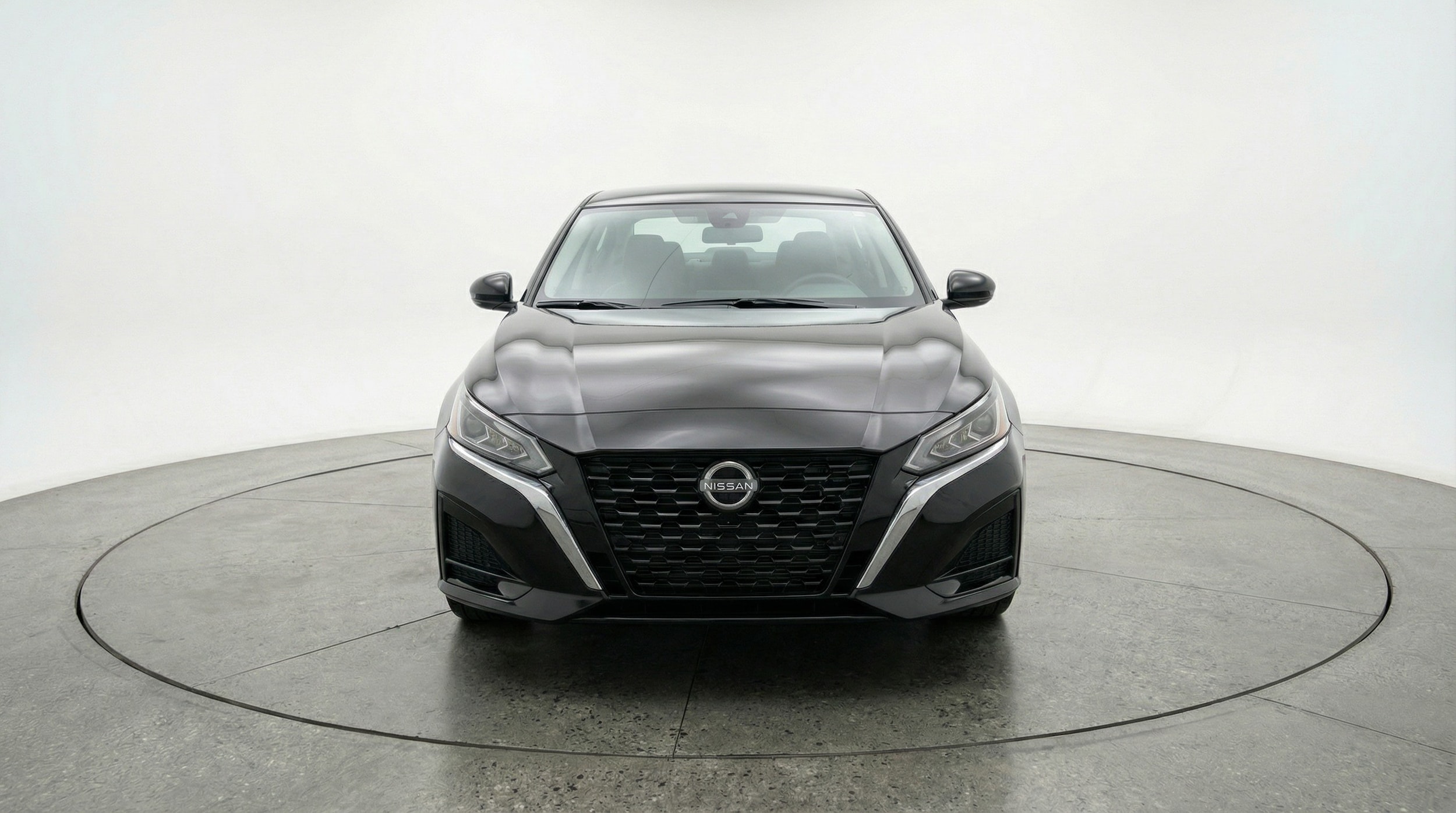 Thumbnail: 2025 Nissan Altima - 2