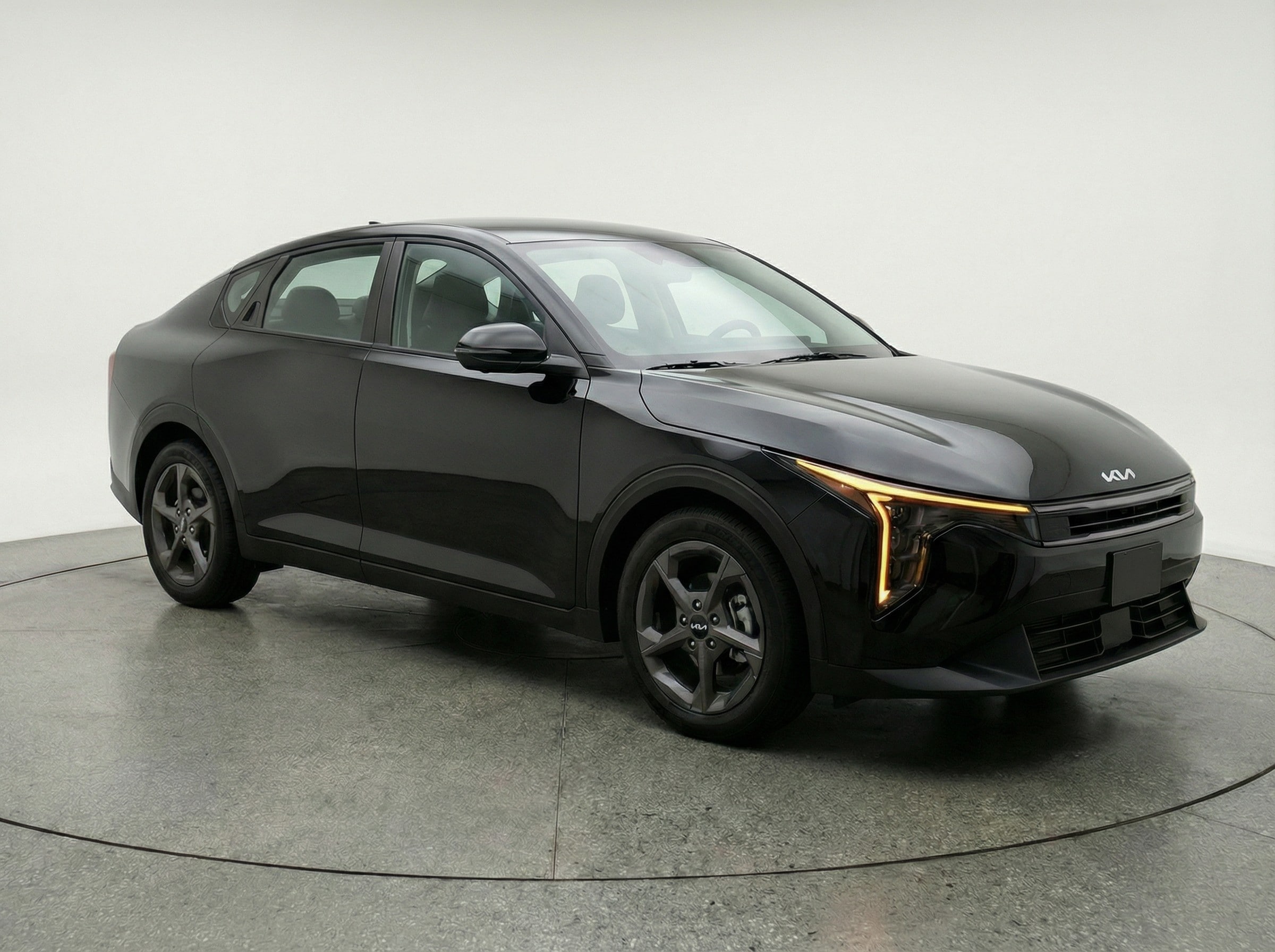 Thumbnail: 2025 Kia K4 - 1