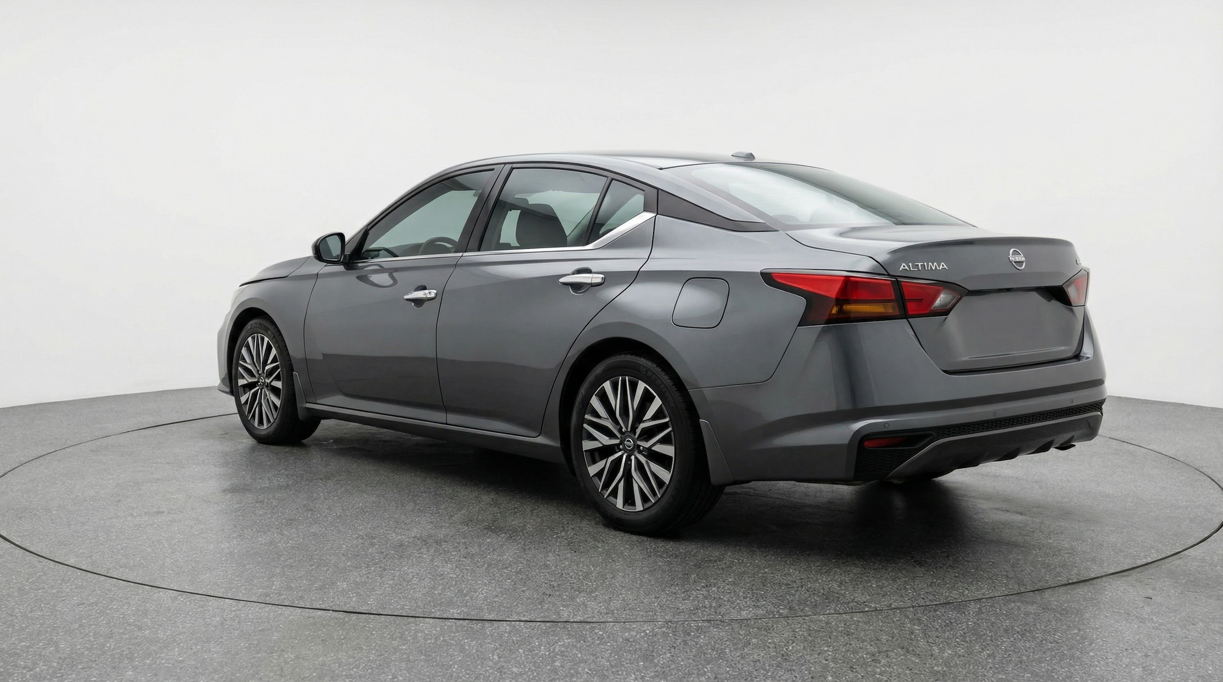 Thumbnail: 2025 Nissan Altima - 5