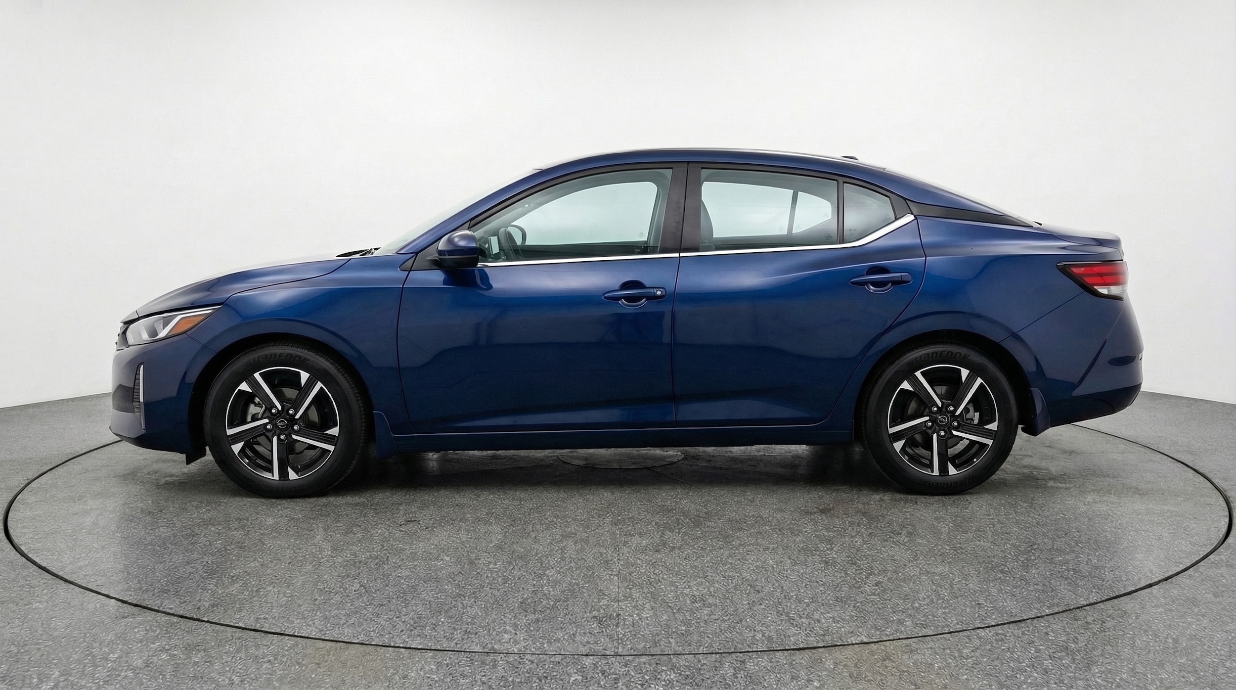 Thumbnail: 2025 Nissan Sentra - 4