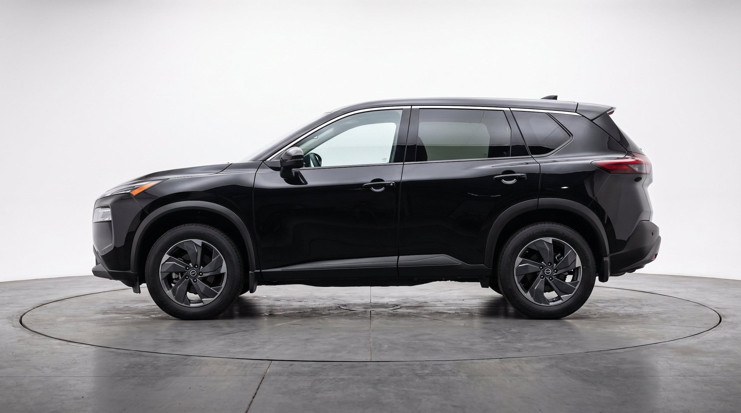 Thumbnail: 2025 Nissan Rogue - 5