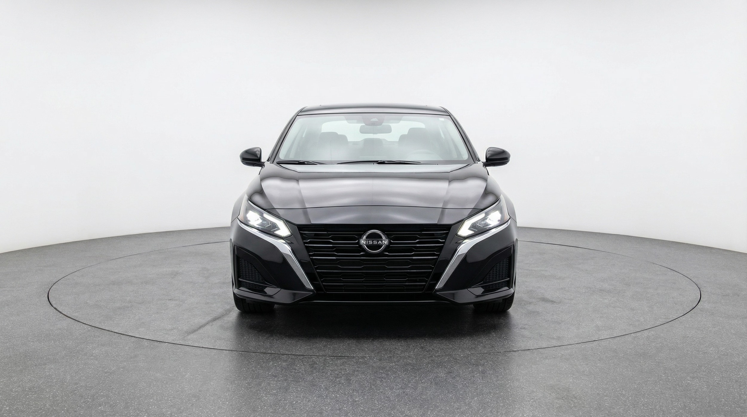 Thumbnail: 2025 Nissan Altima - 2