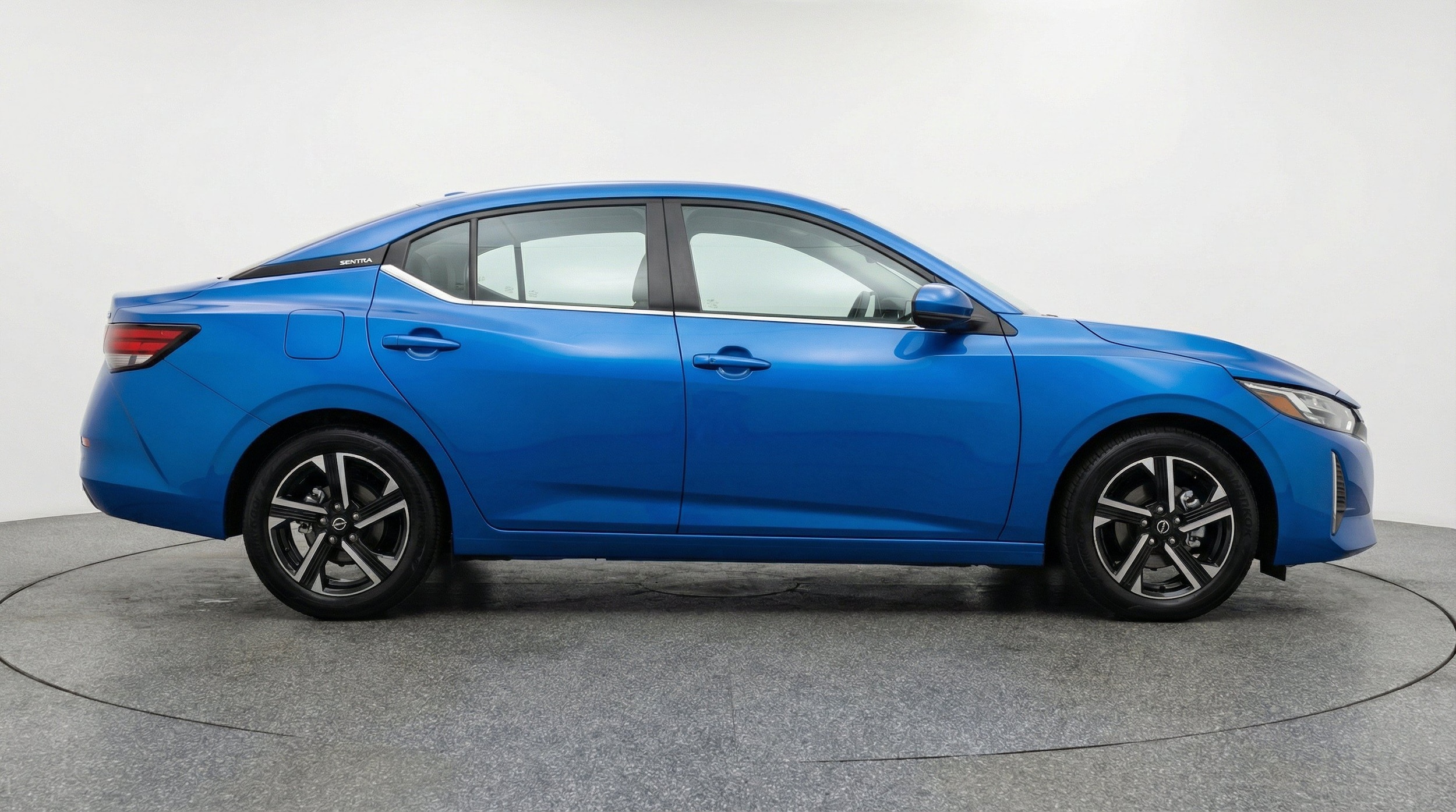 Thumbnail: 2025 Nissan Sentra - 11