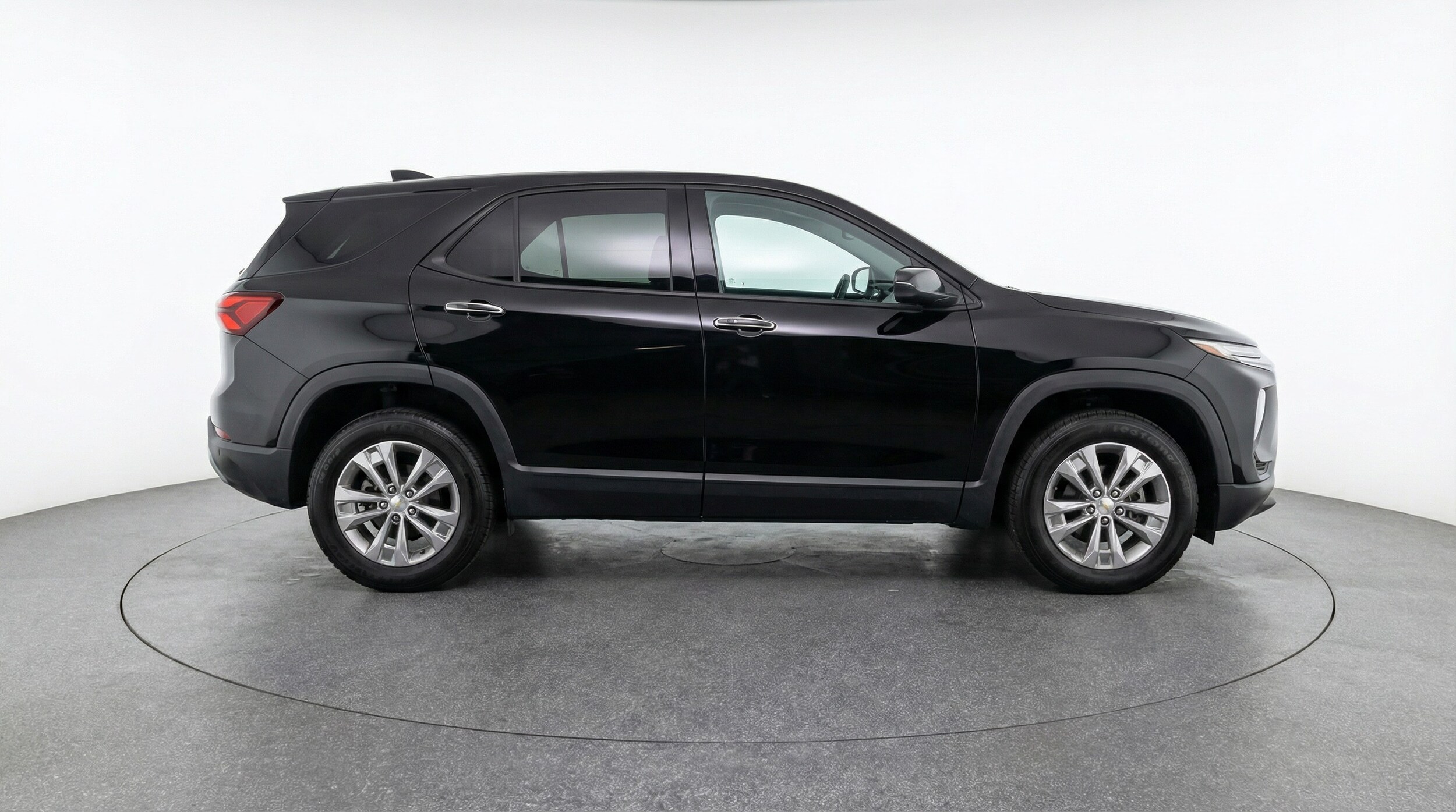 Thumbnail: 2025 Chevrolet Equinox - 8