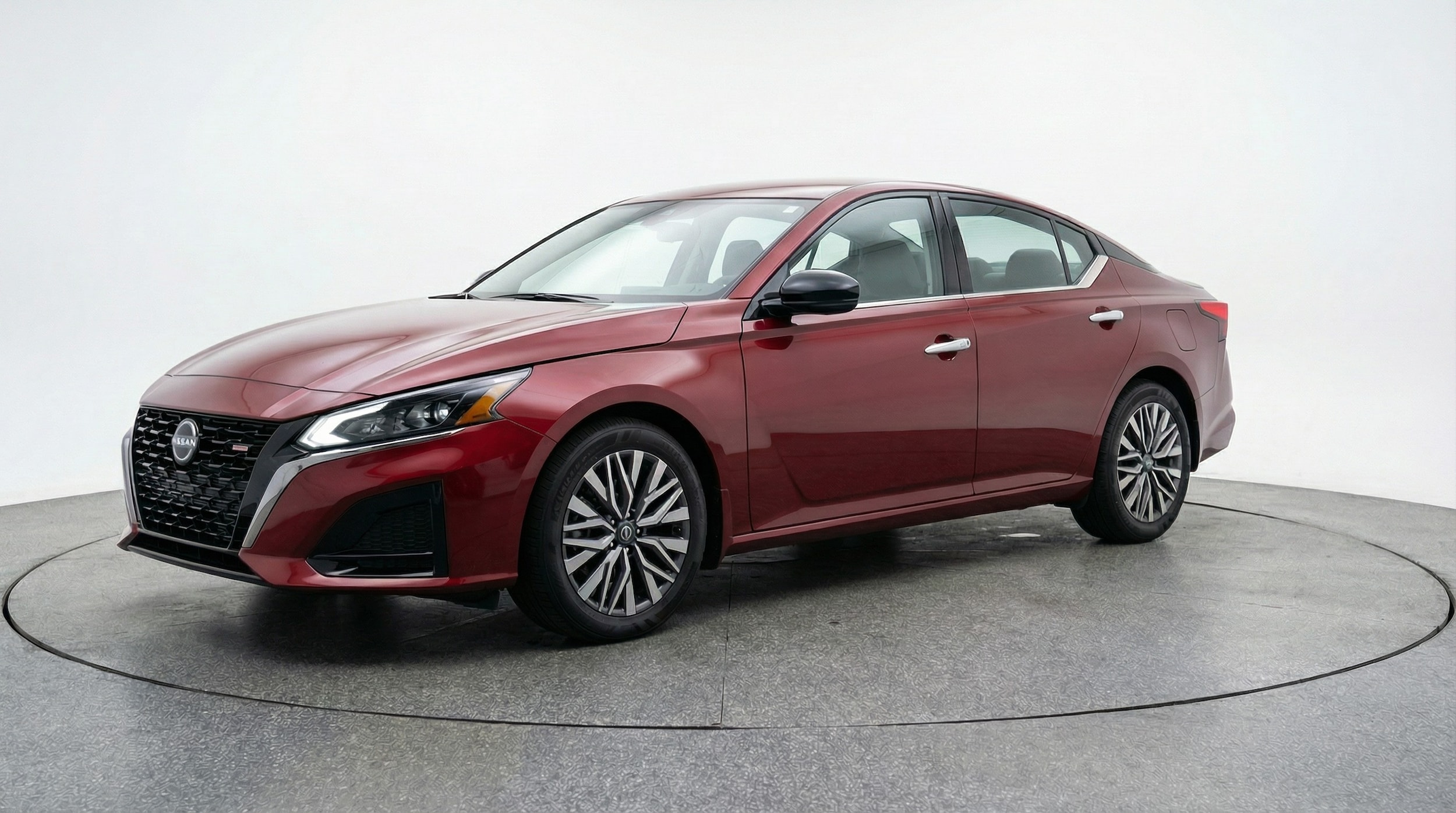 Thumbnail: 2025 Nissan Altima - 3