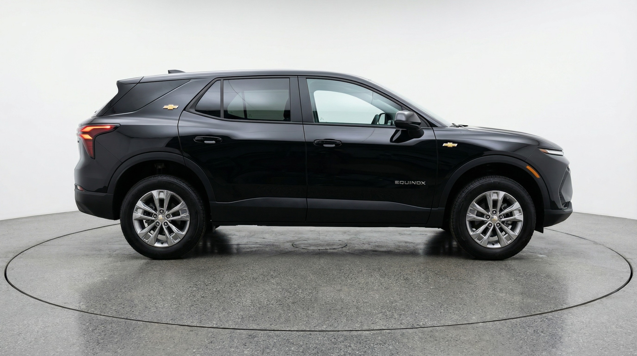 Thumbnail: 2025 Chevrolet Equinox - 8