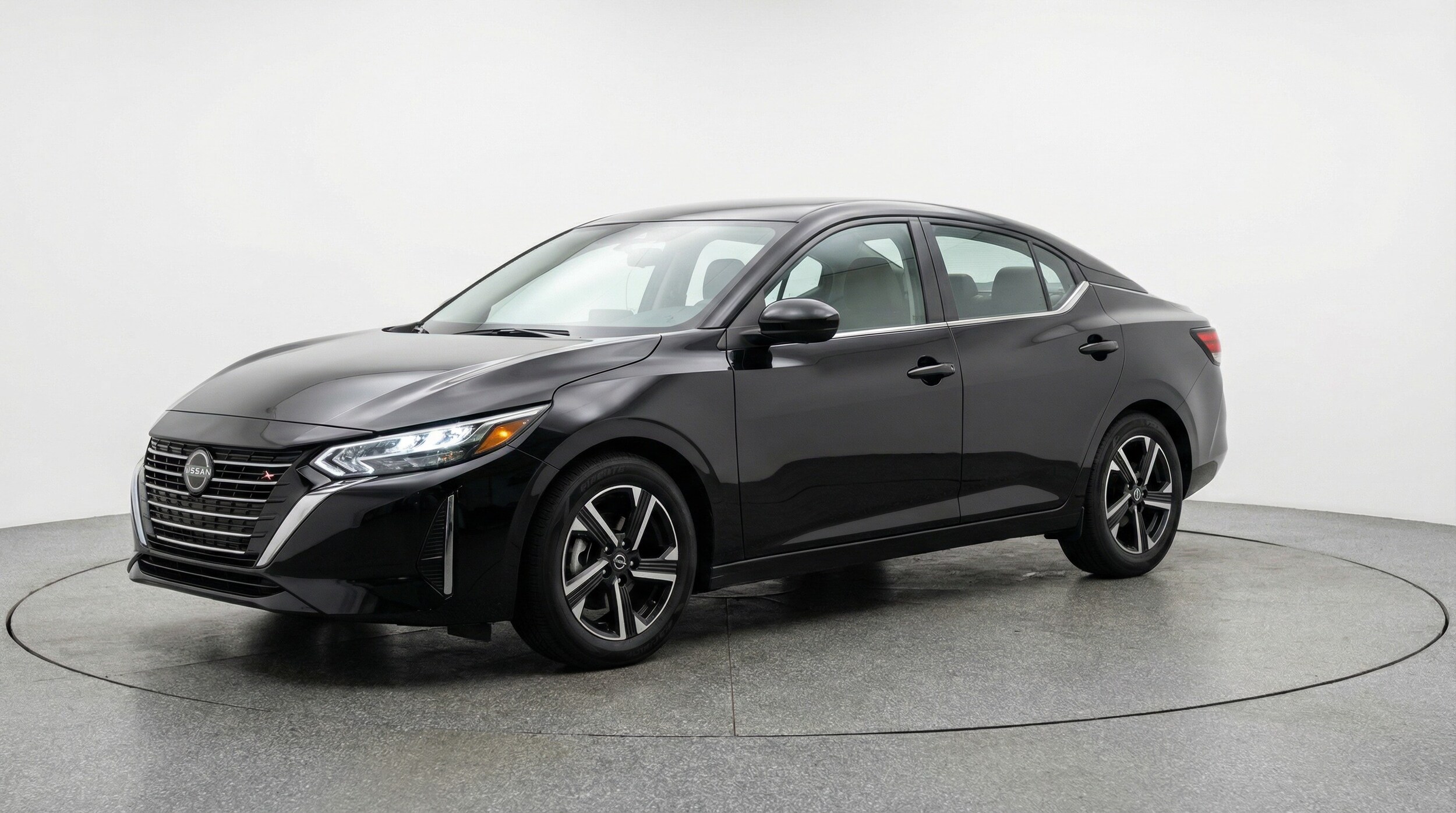 Thumbnail: 2025 Nissan Sentra - 3