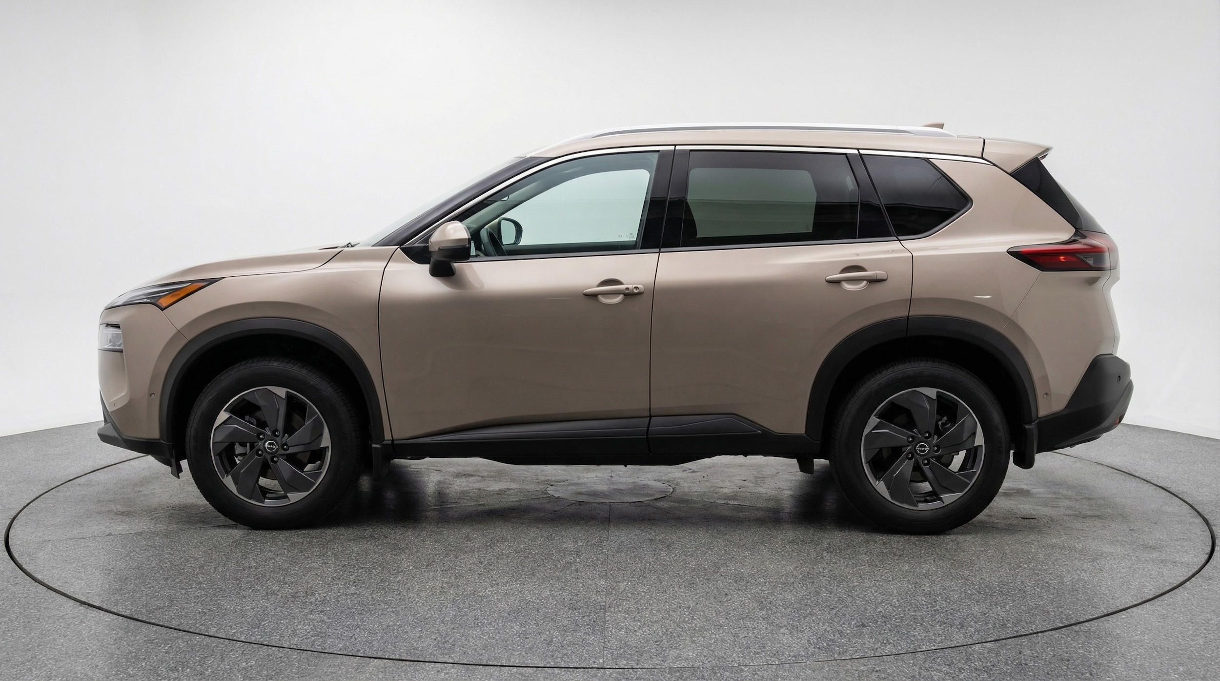 Thumbnail: 2025 Nissan Rogue - 4