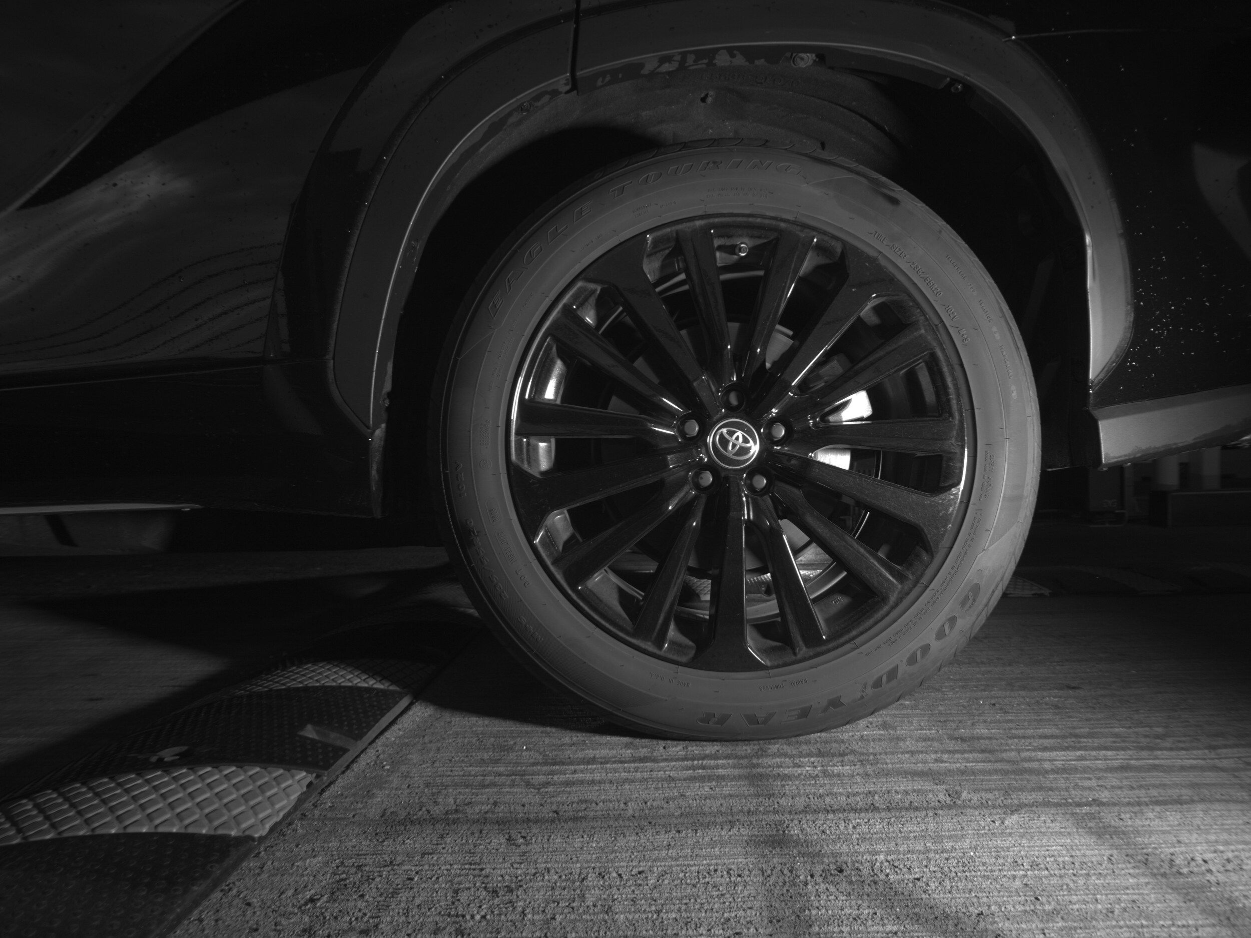 Thumbnail: 2025 Toyota Highlander - 11