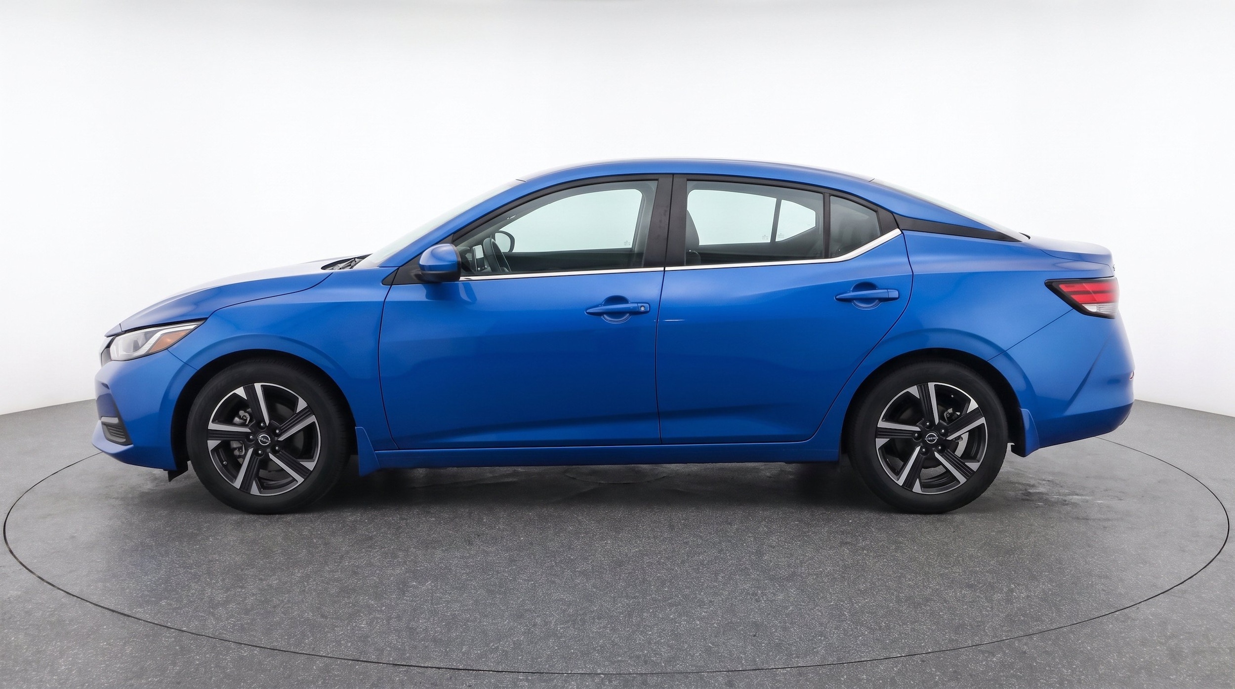Thumbnail: 2025 Nissan Sentra - 5
