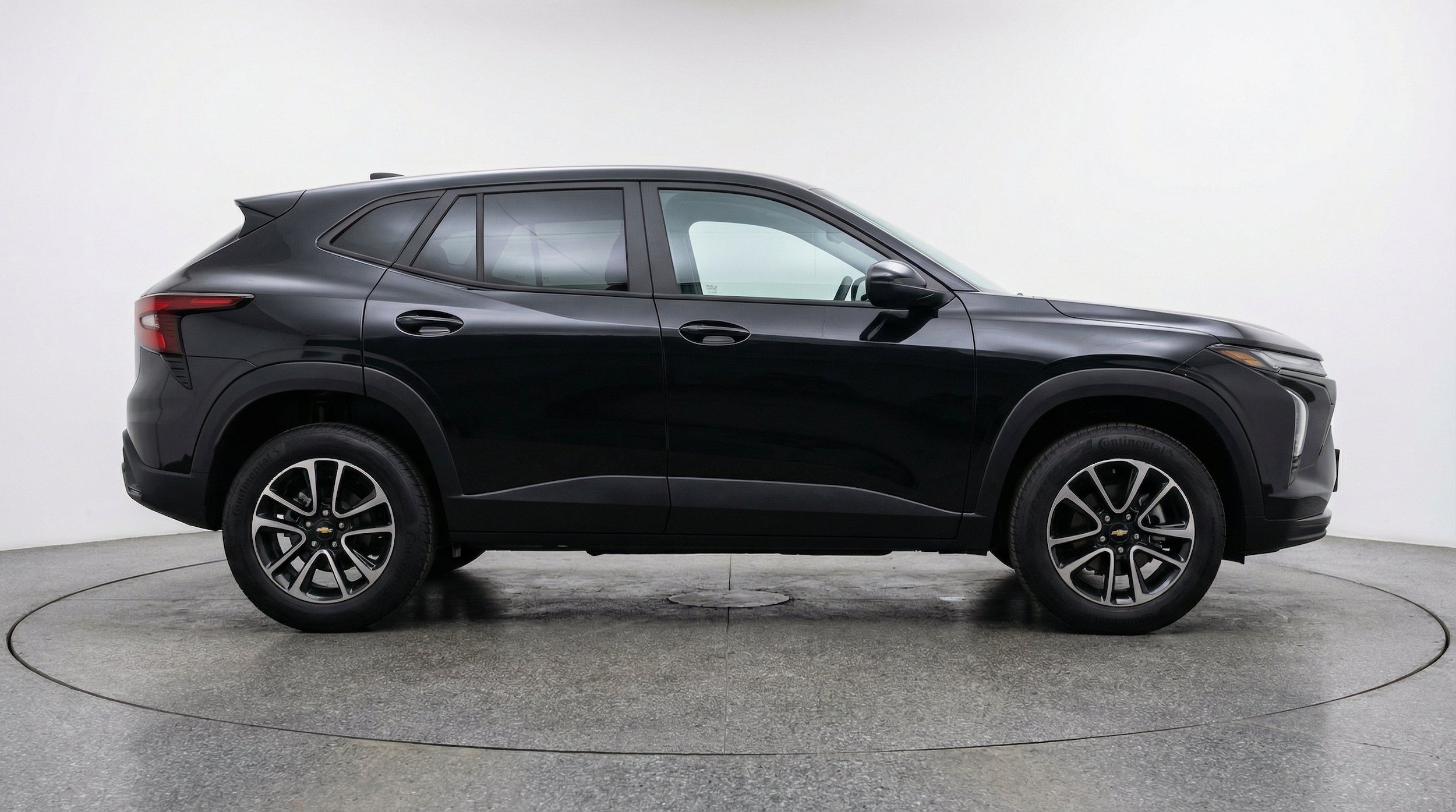 Thumbnail: 2025 Chevrolet TrailBlazer - 11