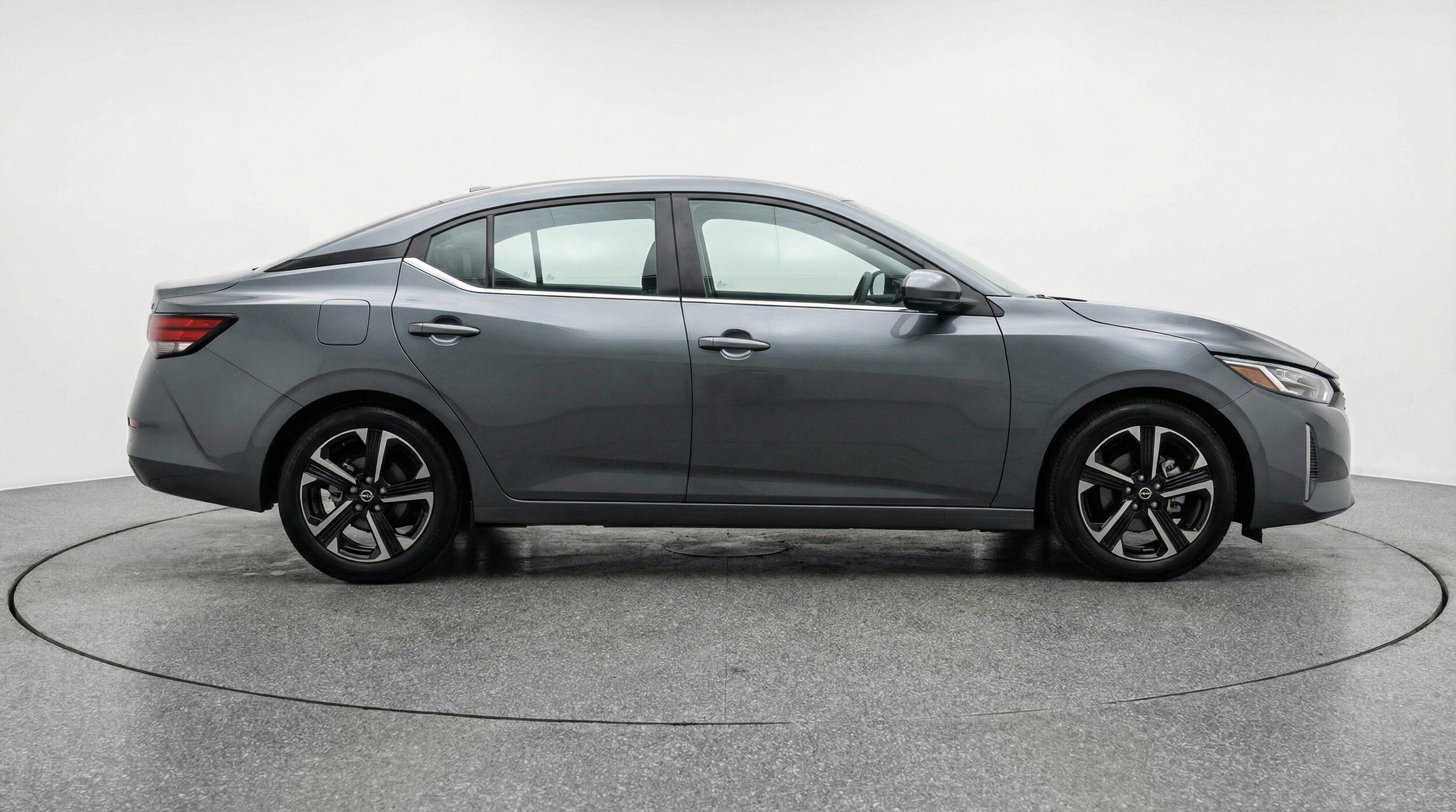 Thumbnail: 2025 Nissan Sentra - 11